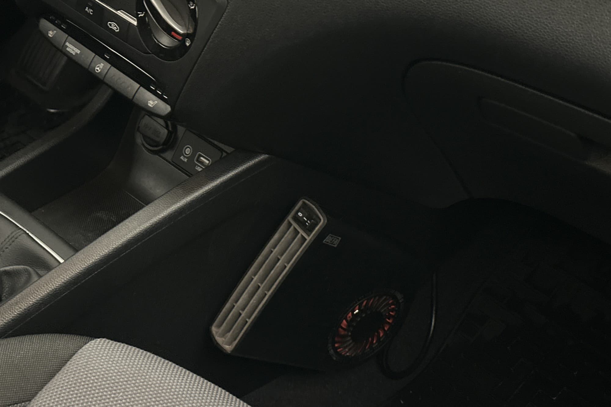 Hyundai i20 1.2 75hk Premium Värmare Rattvärme Farthållare