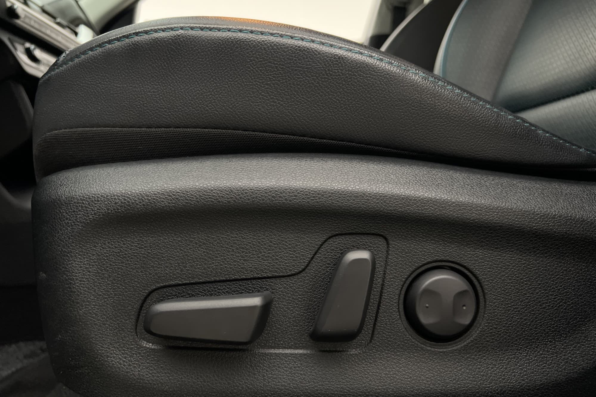 Kia e-Niro 64 kWh 204hk Advance Plus Kamera Skinn CarPlay