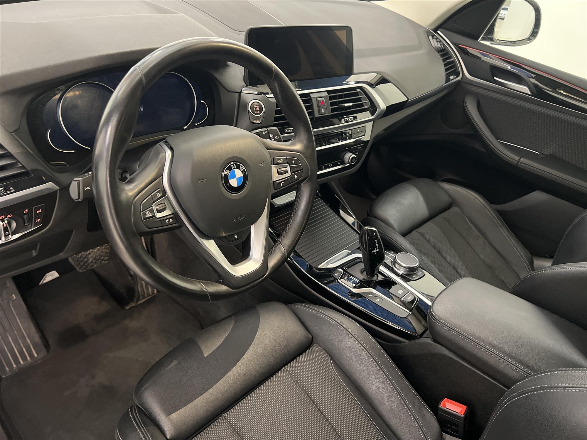 BMW X3 xDrive20d Steptronic 190hk Navi Drag Display Key