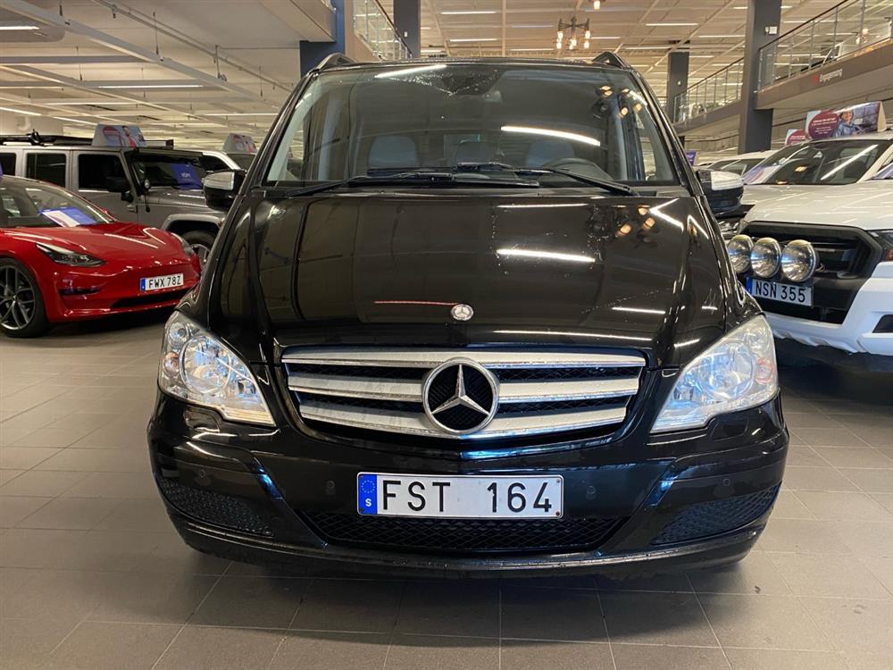 Mercedes-Benz Viano 2.2CDI Aut 163hk Navi Lång Värmare Drag exteriör
