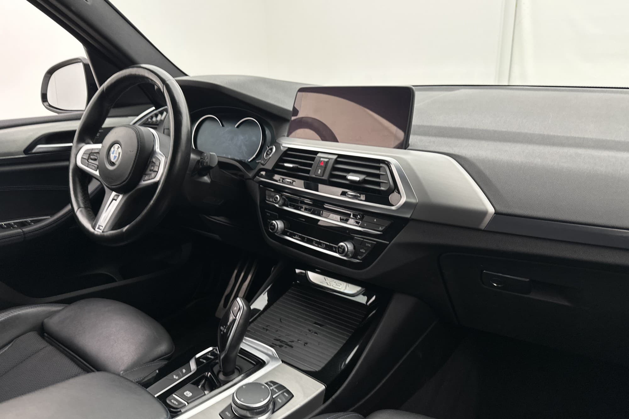 BMW X3 xDrive20d 190hk M Sport Värmare Navi Kamera Rattvärme