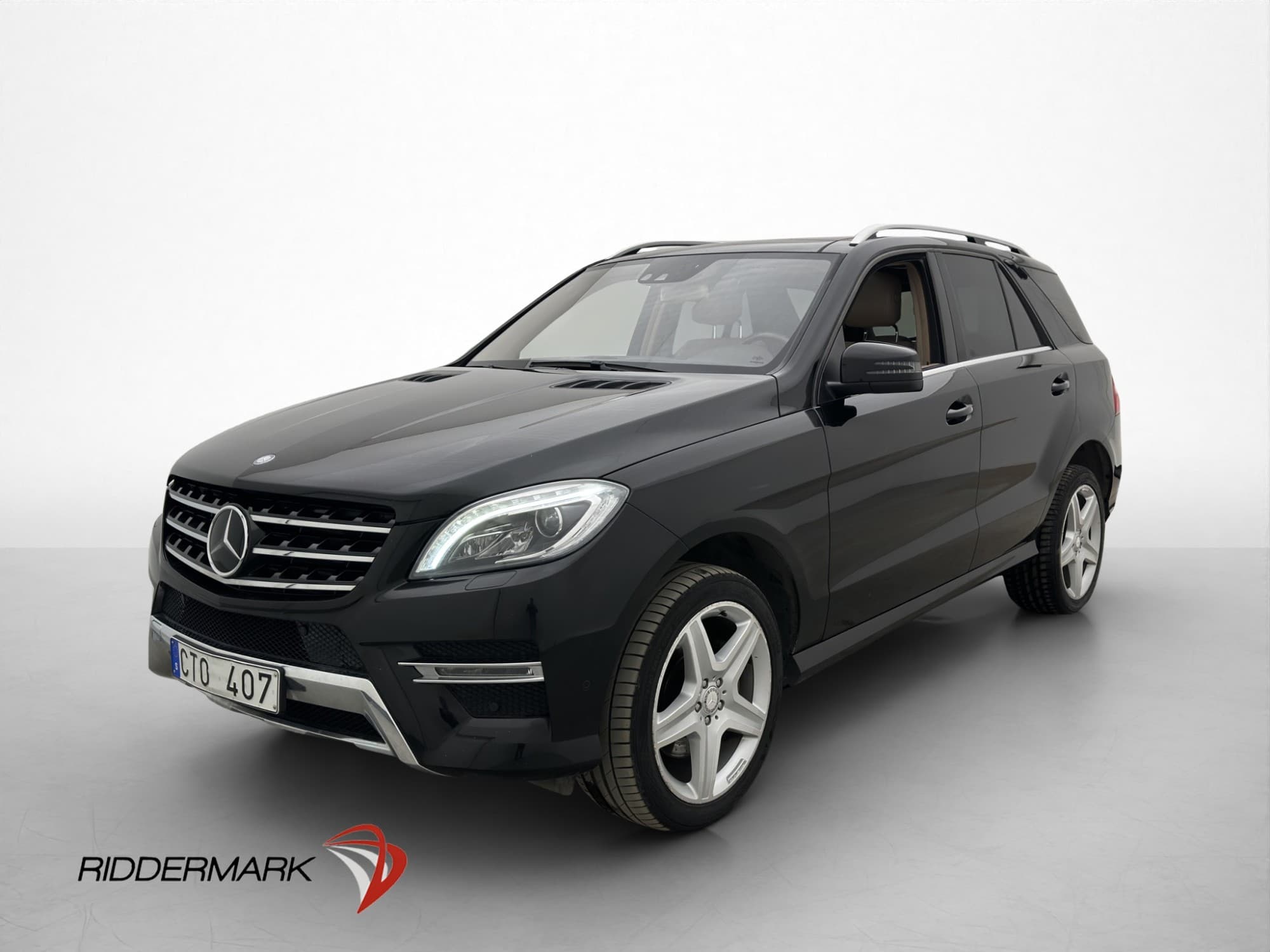 Mercedes-Benz ML 350 AMG Pano H/K Navi Värmare Drag