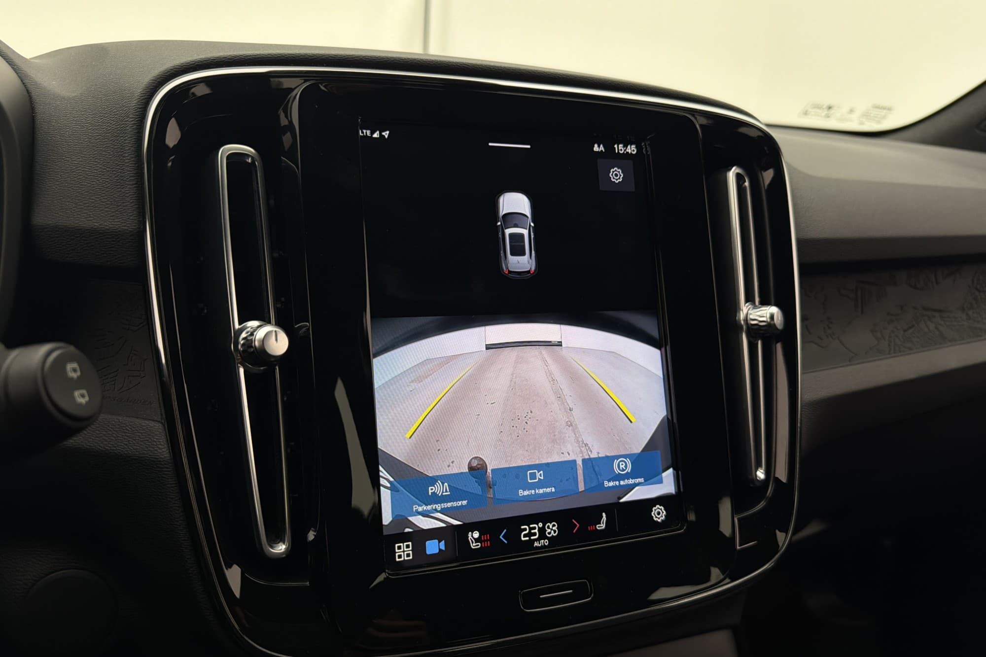 Volvo XC40 Recharge Single Motor Plus Dragkrok Kamera MOMS