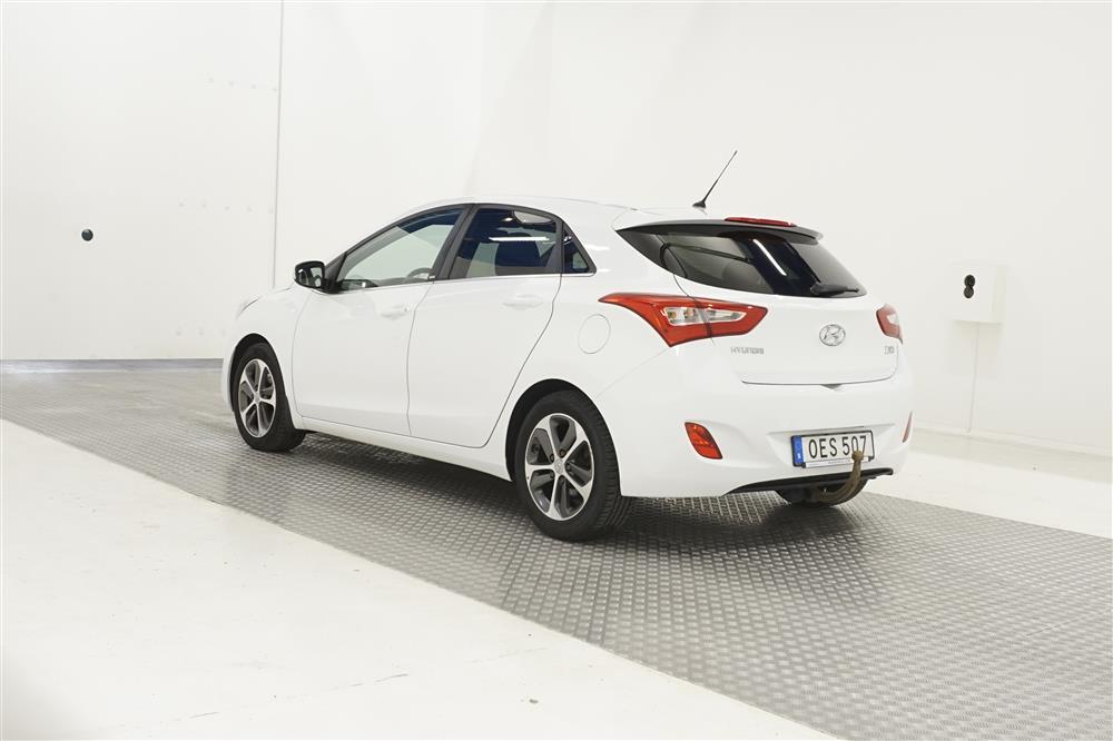 Hyundai i30 1.6 D 136hk Drag Rattvärme Nyservad 0.39l/milexteriör