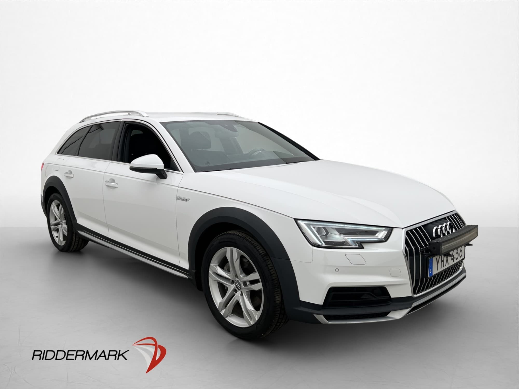 Audi A4 Allroad 2.0 TDI 190hk Q Proline Cockpit Värmare Drag