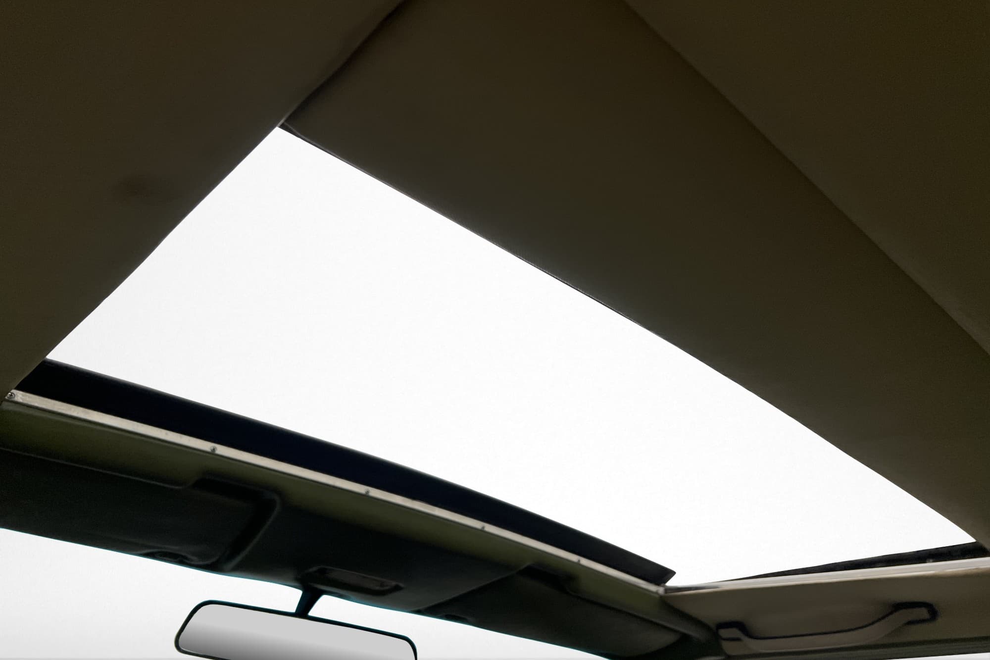 Mercedes-Benz W123 250 140hk Taklucka Dragkrok Svensksåld