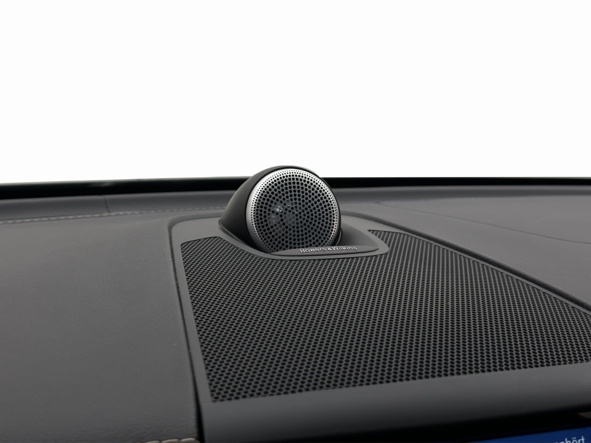 Volvo XC60 B4 AWD R-Design Pano B&W HUD VOC Luft 360° 4-Zon