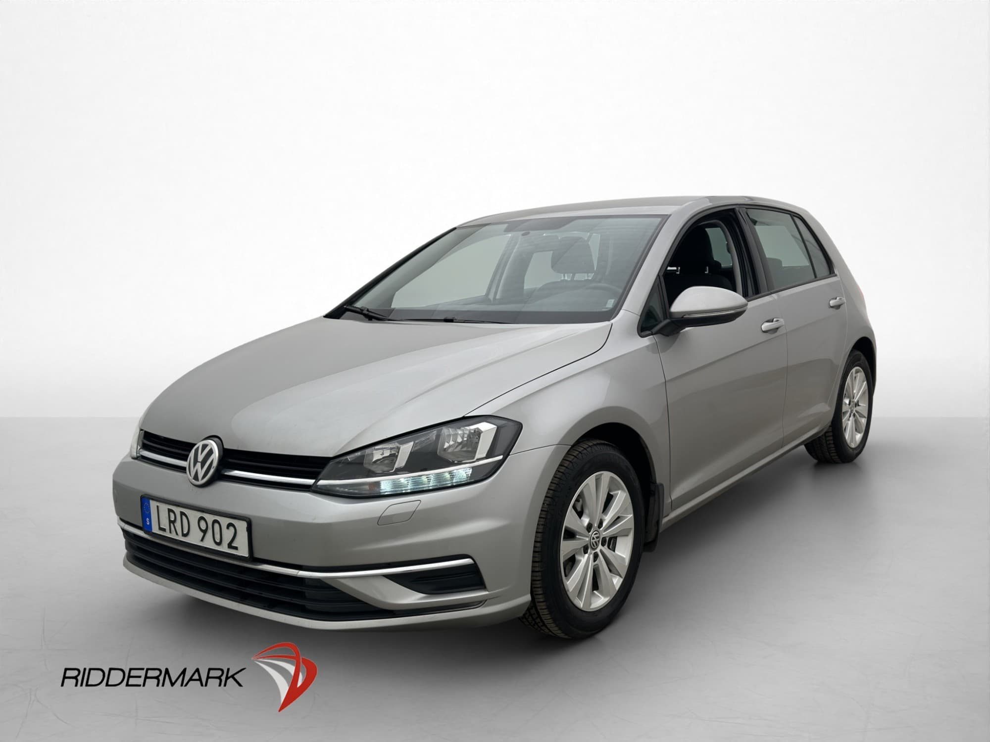 Volkswagen Golf 1.0 TSI CarPlay Adaptiv farthållare 110hk