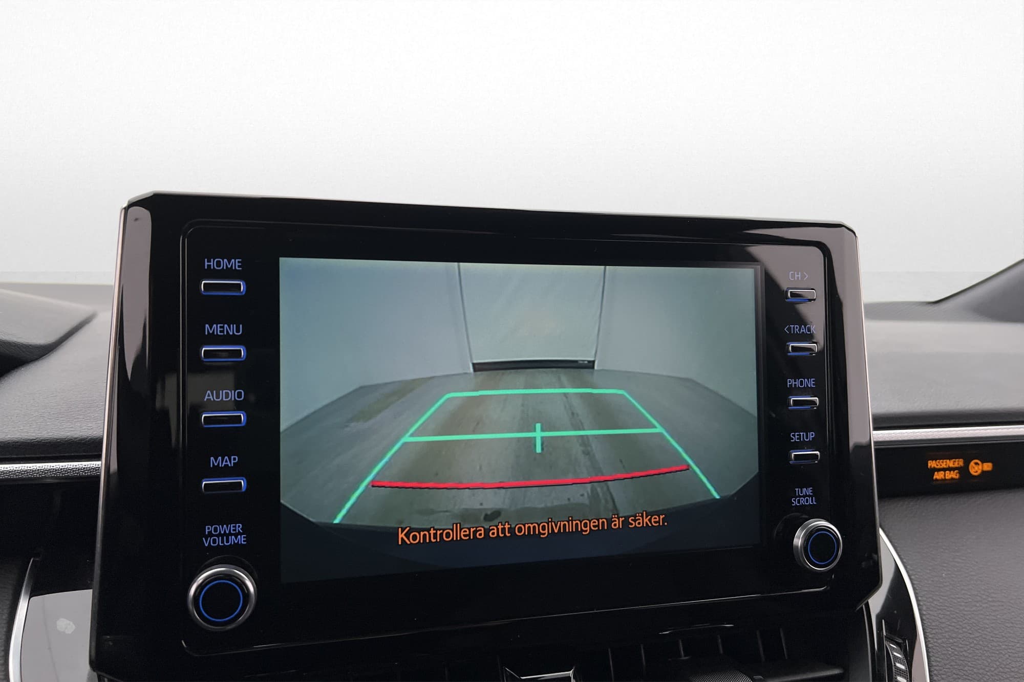 Toyota Corolla Hybrid e-CVT Style Kamera M&K-Värmare Adaptiv