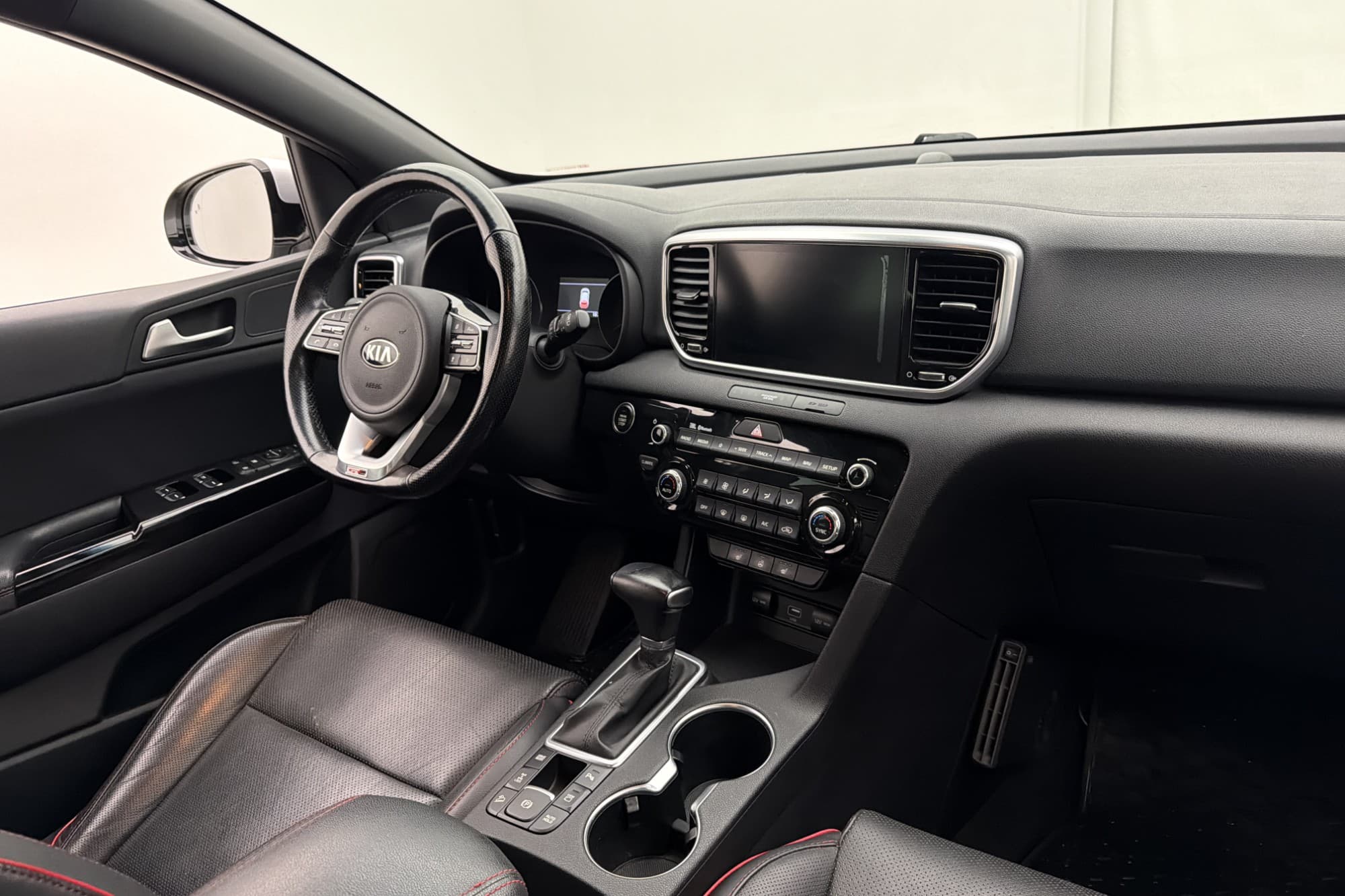 Kia Sportage AWD 177hk GT-Line Värm 360 JBL CarPlay Rattvärm