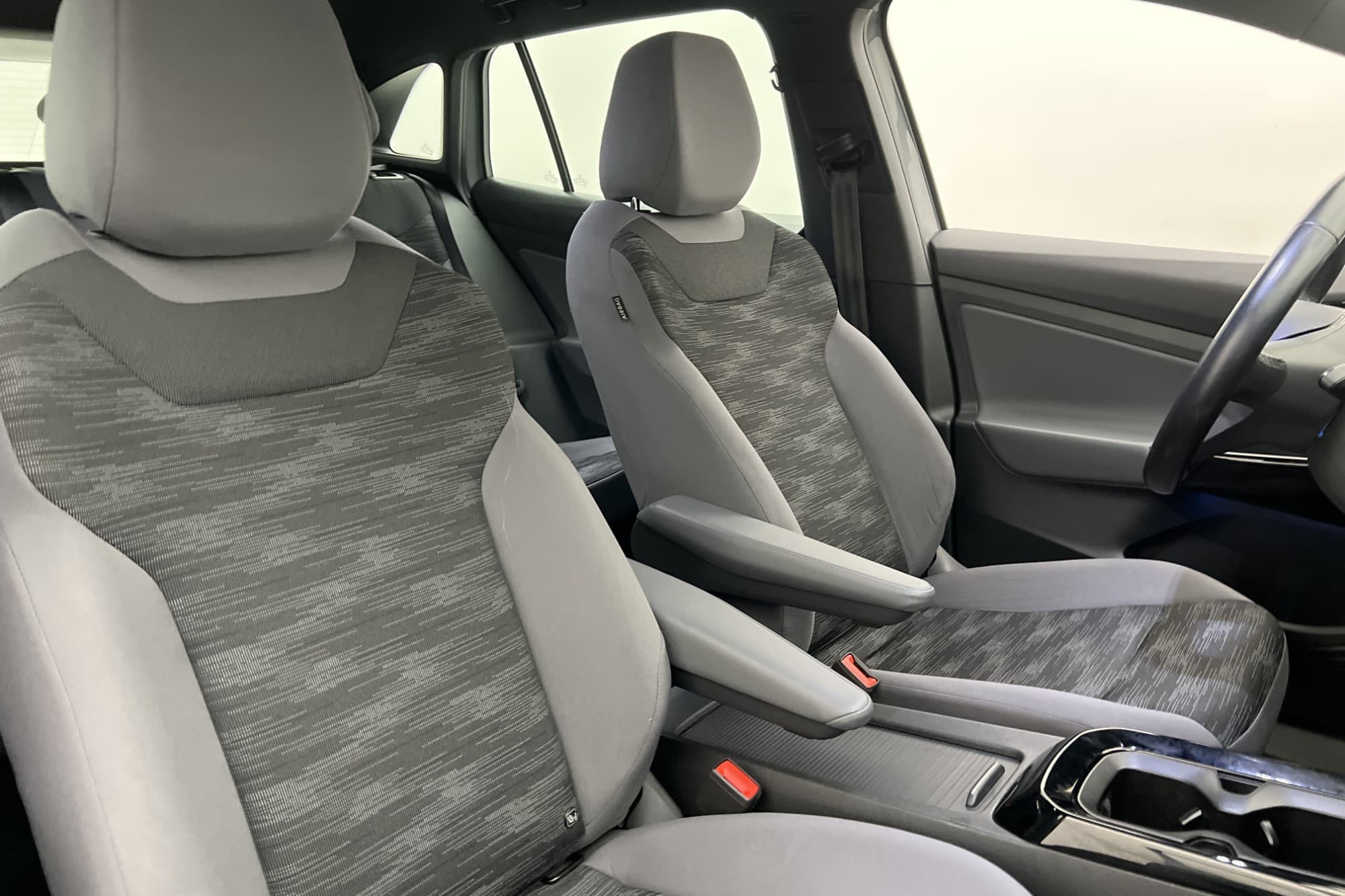 Volkswagen ID.4 Pure Performance Värm CarPlay Navi Rattvärme