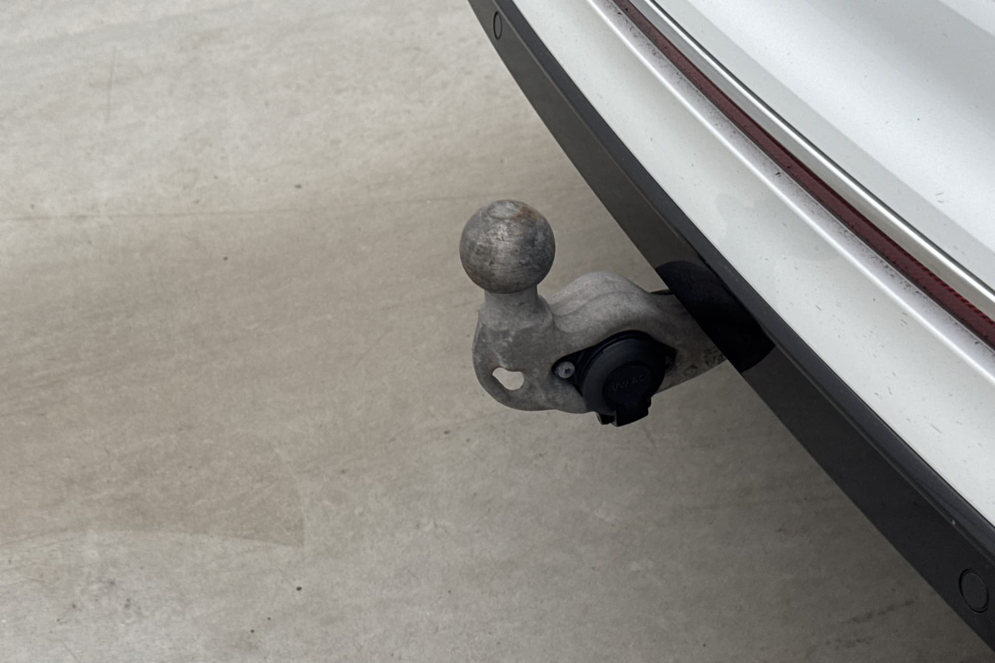 Volkswagen Tiguan eHybrid TSI 245hk R-Line Pano Kamera MOMS