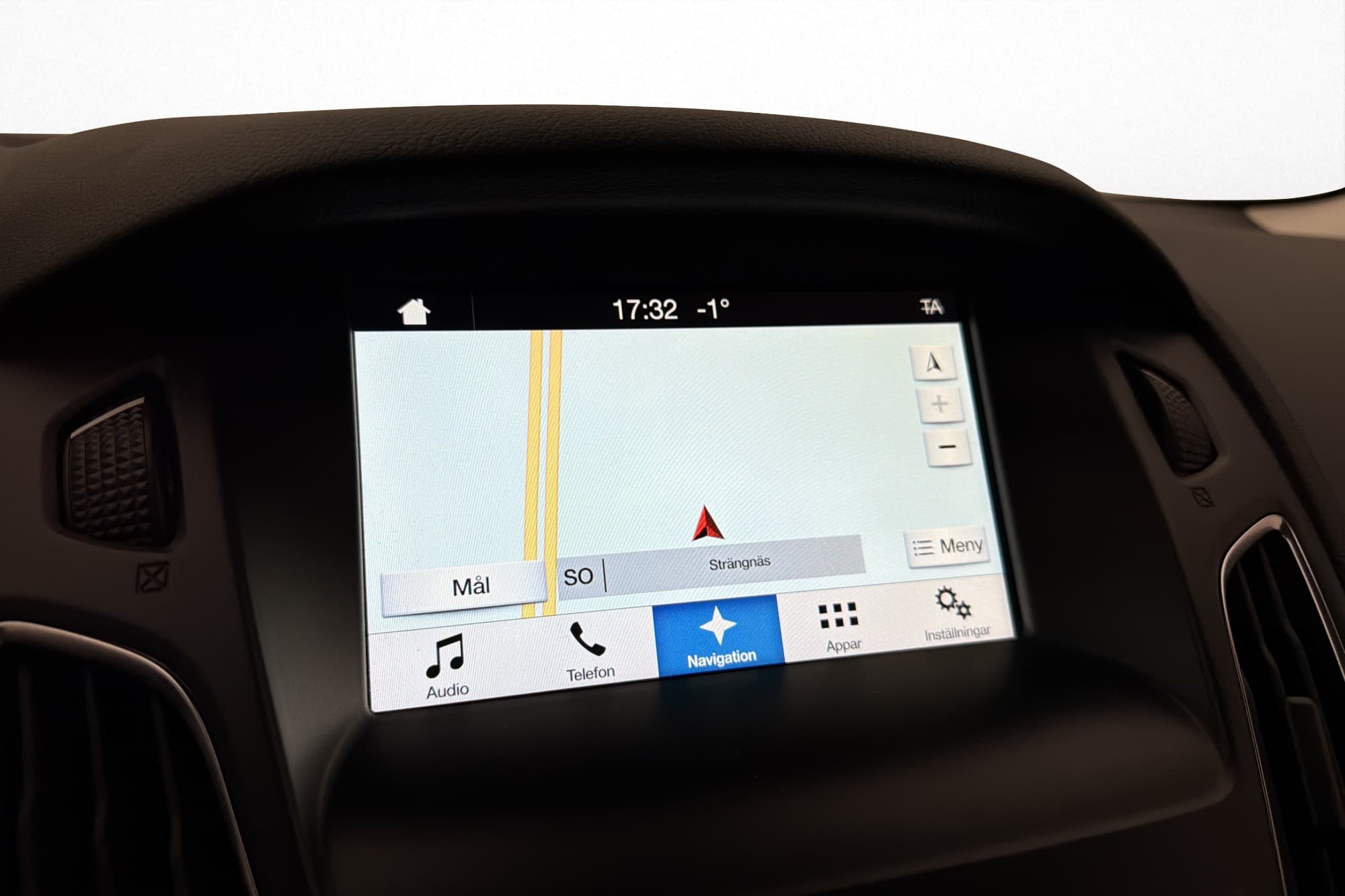 Ford Focus 1.5 TDCi Titanium Keyless 2-Zons P-sensorer Drag