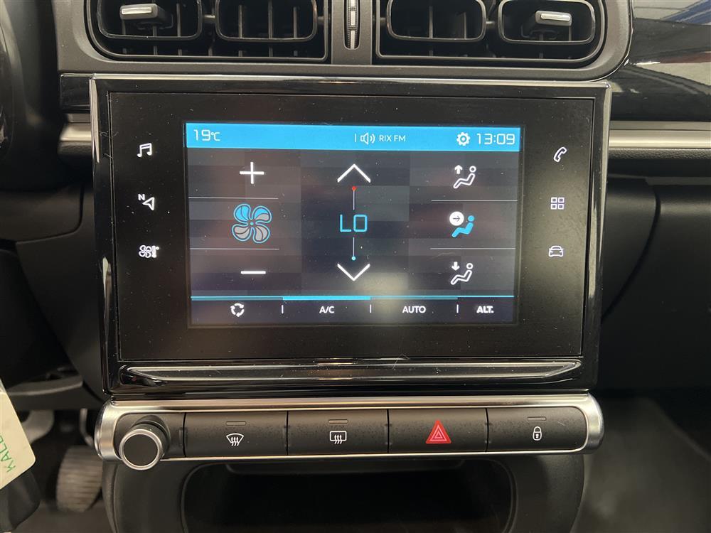 Citroën C3 PureTech 82hk P-sensor Välservad 0,43l/milinteriör