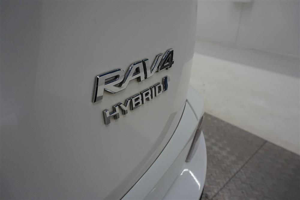 Toyota RAV4 Hybrid 2.5 197hk AWD Skinn Navi B-Kam 0,51L/mil