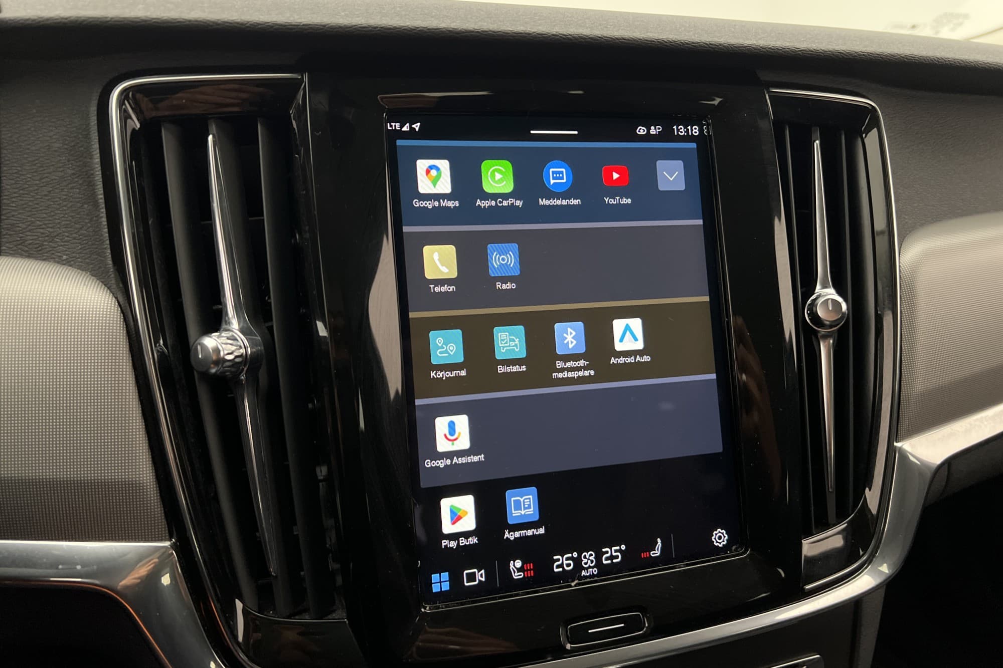 Volvo V90 B4 197hk Momentum Värmare Kamera CarPlay Navi MOMS