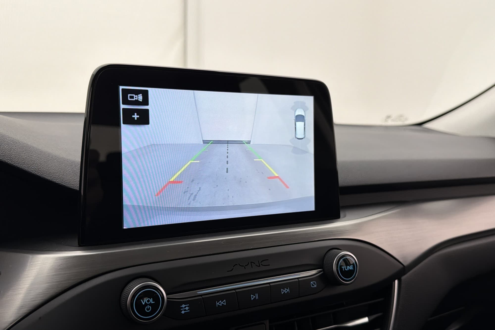 Ford Focus 1.0 125hk Titanium Kamera Rattvärme CarPlay