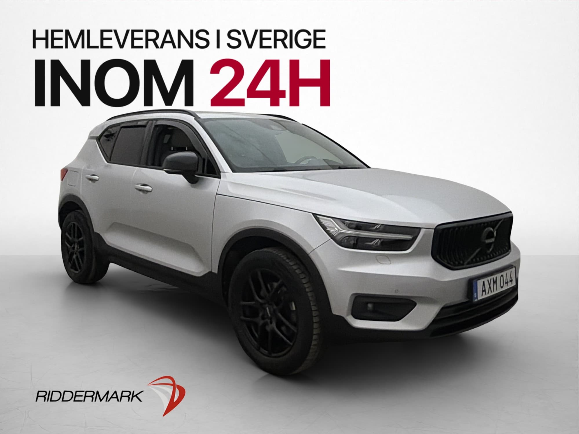 Volvo XC40 T5 AWD 247hk Momentum Pano B-Kamera Navi Skinn