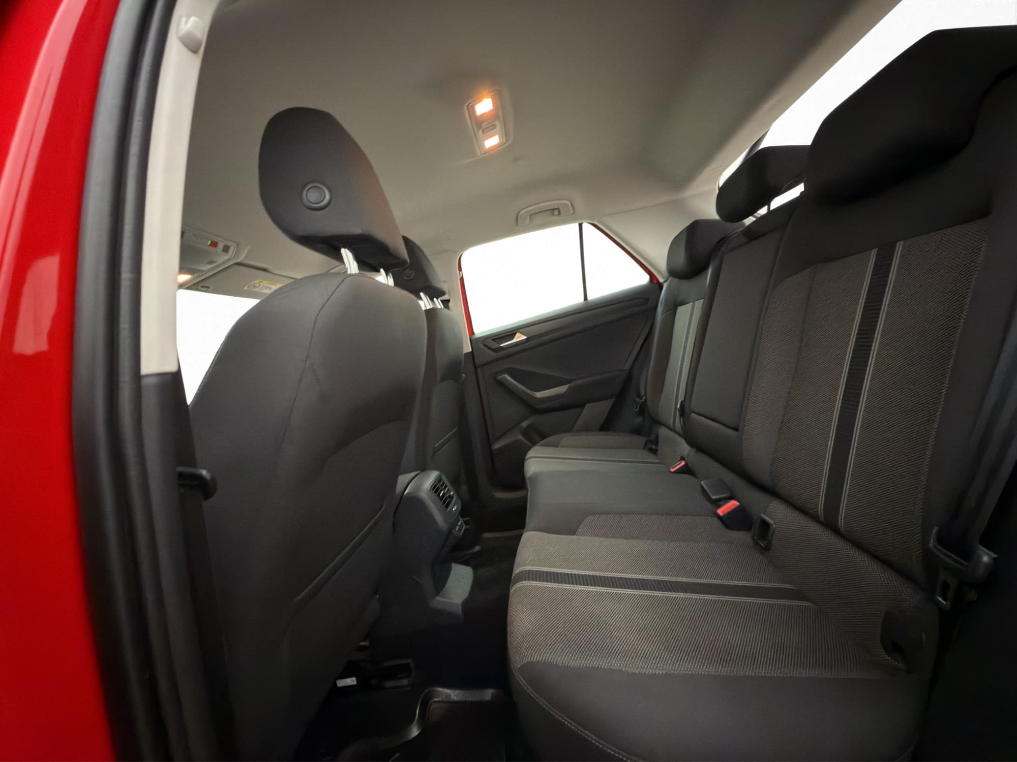 Volkswagen T-Roc 1.5 TSI 150hk Drag Värmare Kamera CarPlay