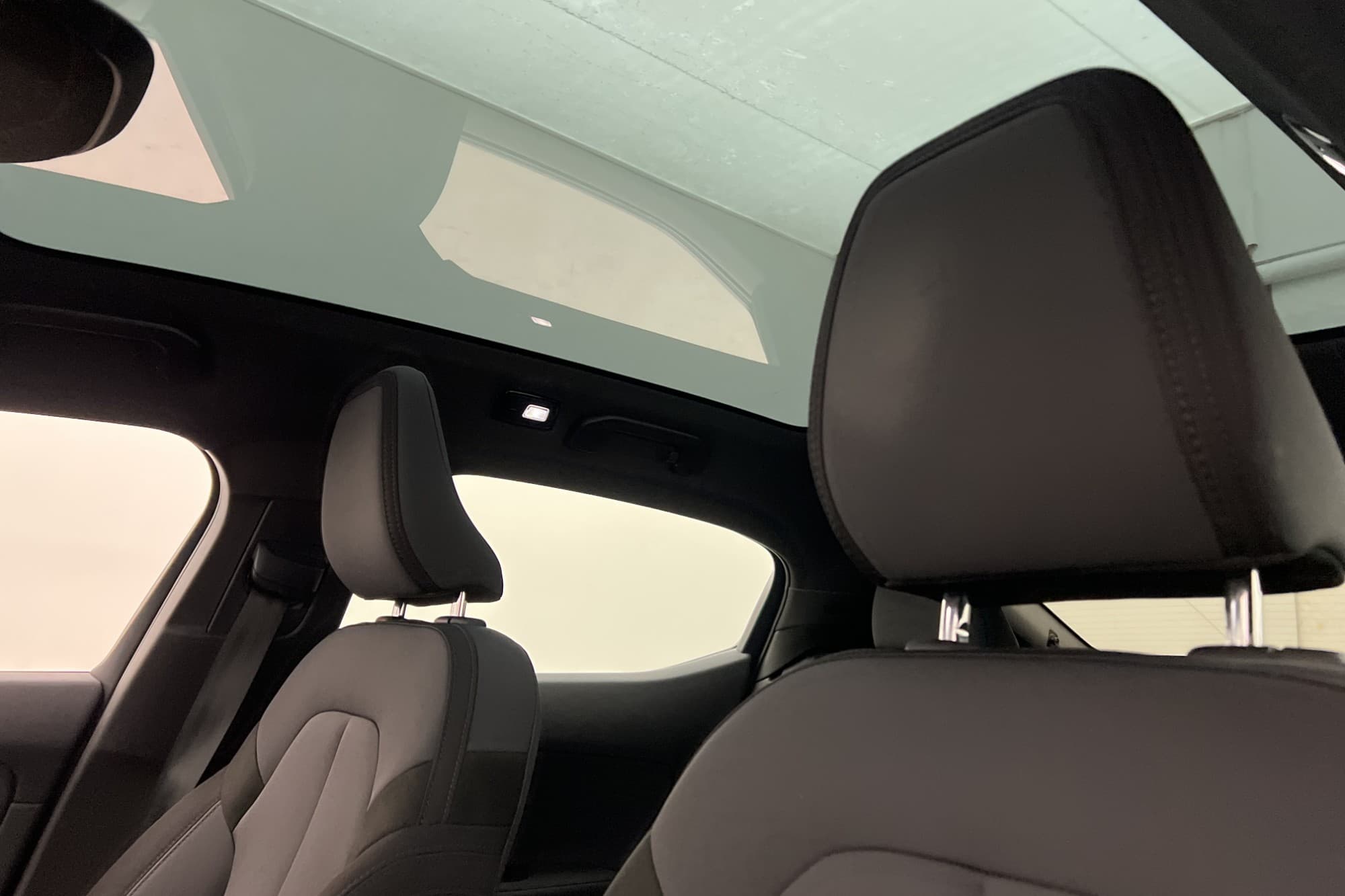 Polestar 2 Long Range Dual Motor Plus 360 Pano H/K MOMS Drag