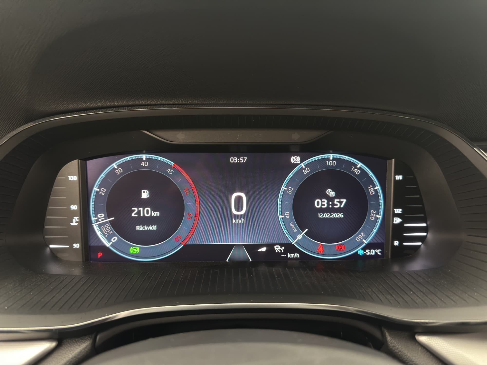 Škoda Octavia 2.0 TDI 200hk 4x4 Canton Värm Kamera Drag