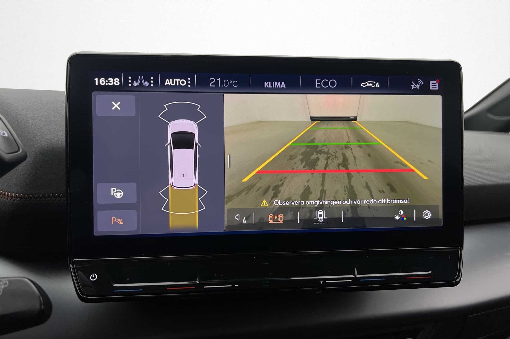 CUPRA Born 58 kWh Värmare Kamera CarPlay Navi