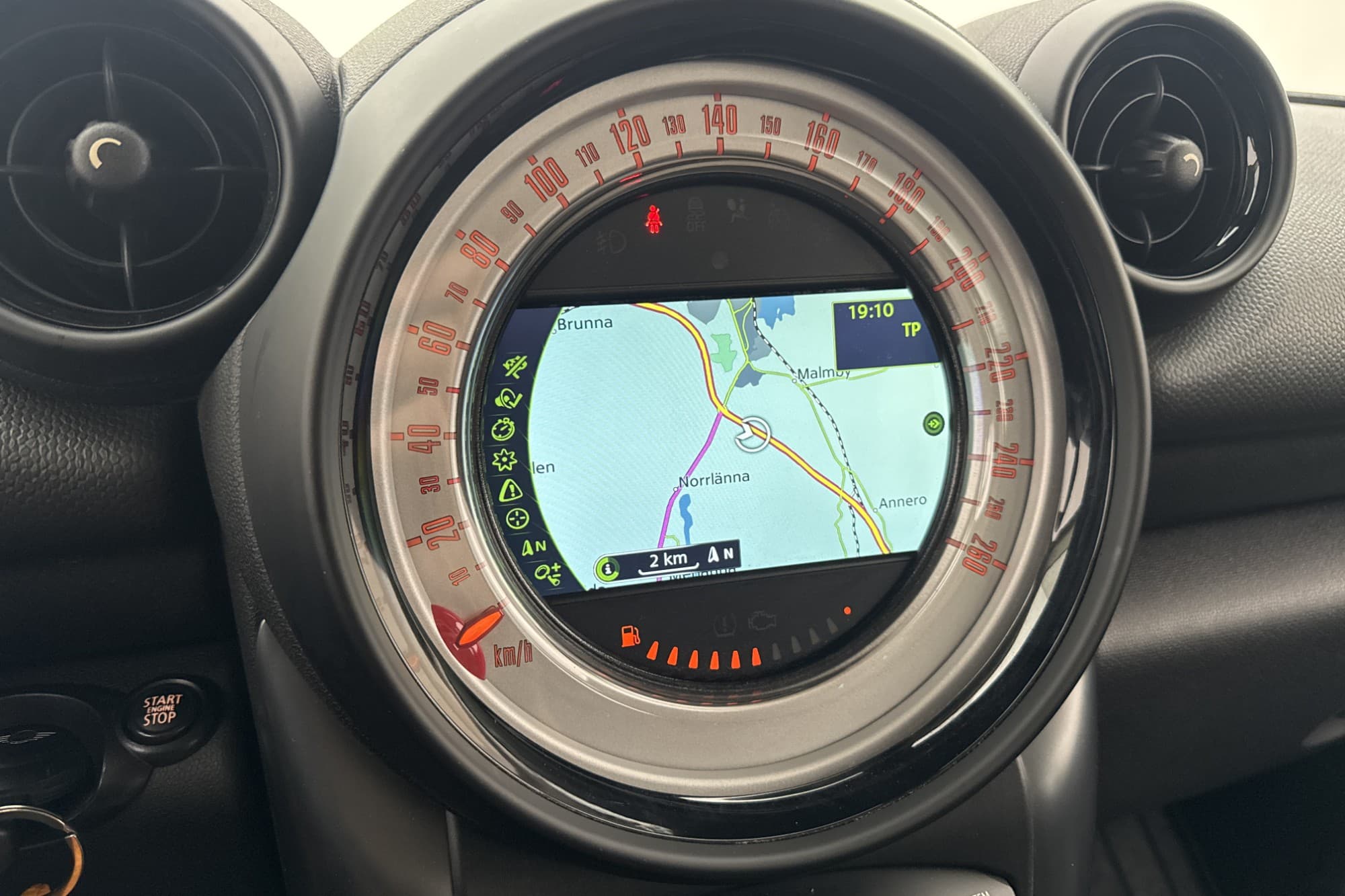 MINI Countryman S 184hk ALL4 Värmare Chili Skinn Farthållare