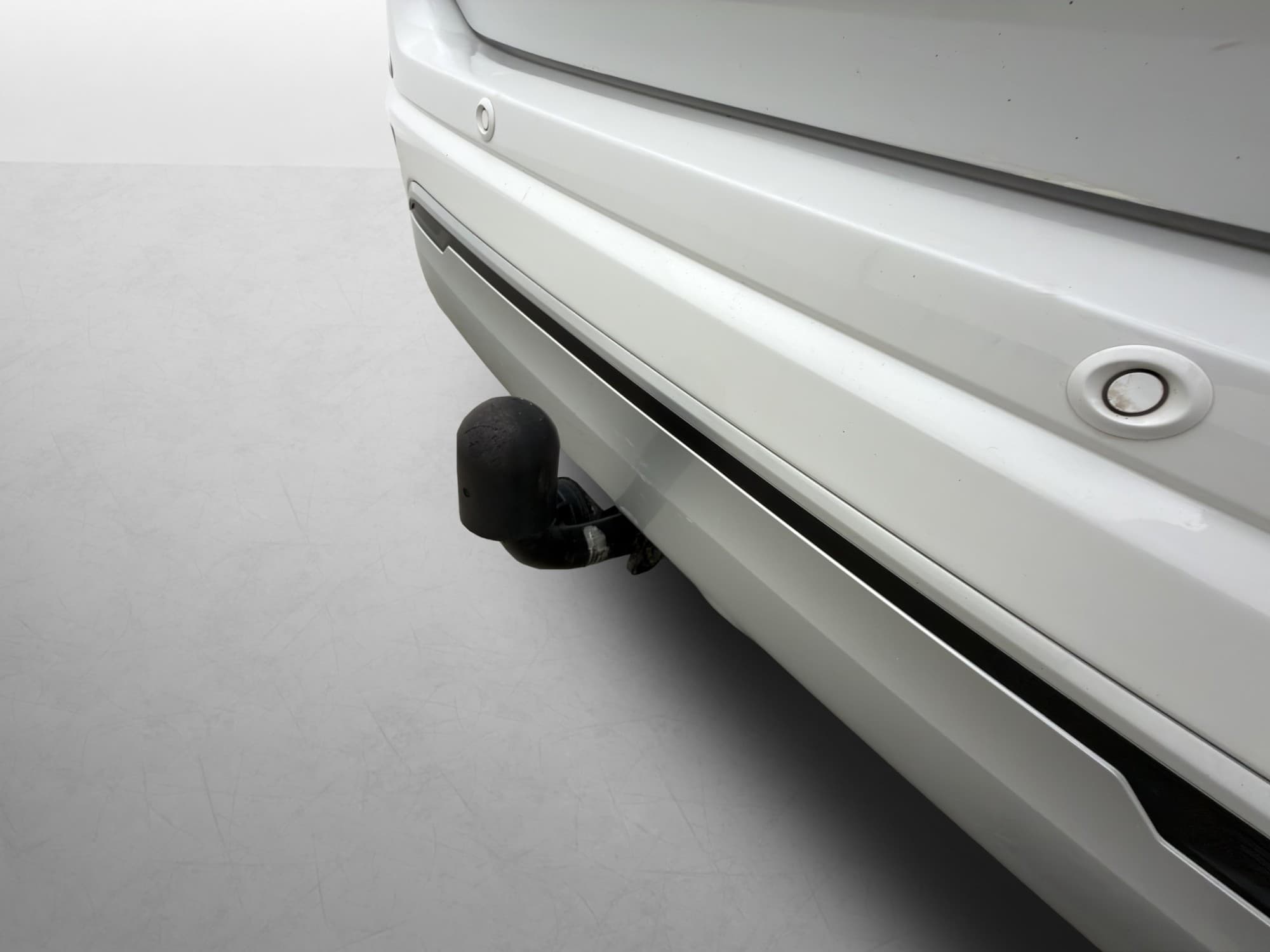Mitsubishi Outlander PHEV 224hk AWD Business 360° Värm Drag
