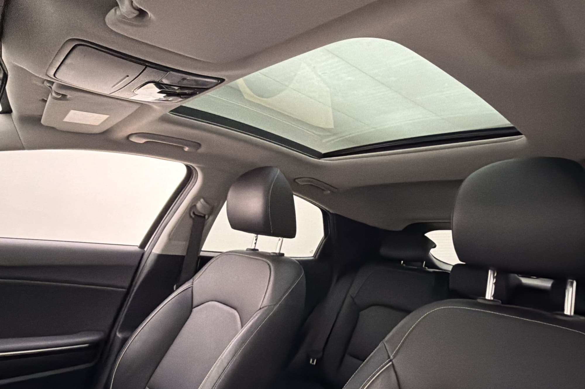 Kia Xceed Plug-in Hybrid Advance Plus 2 Pano Kamera Skinn