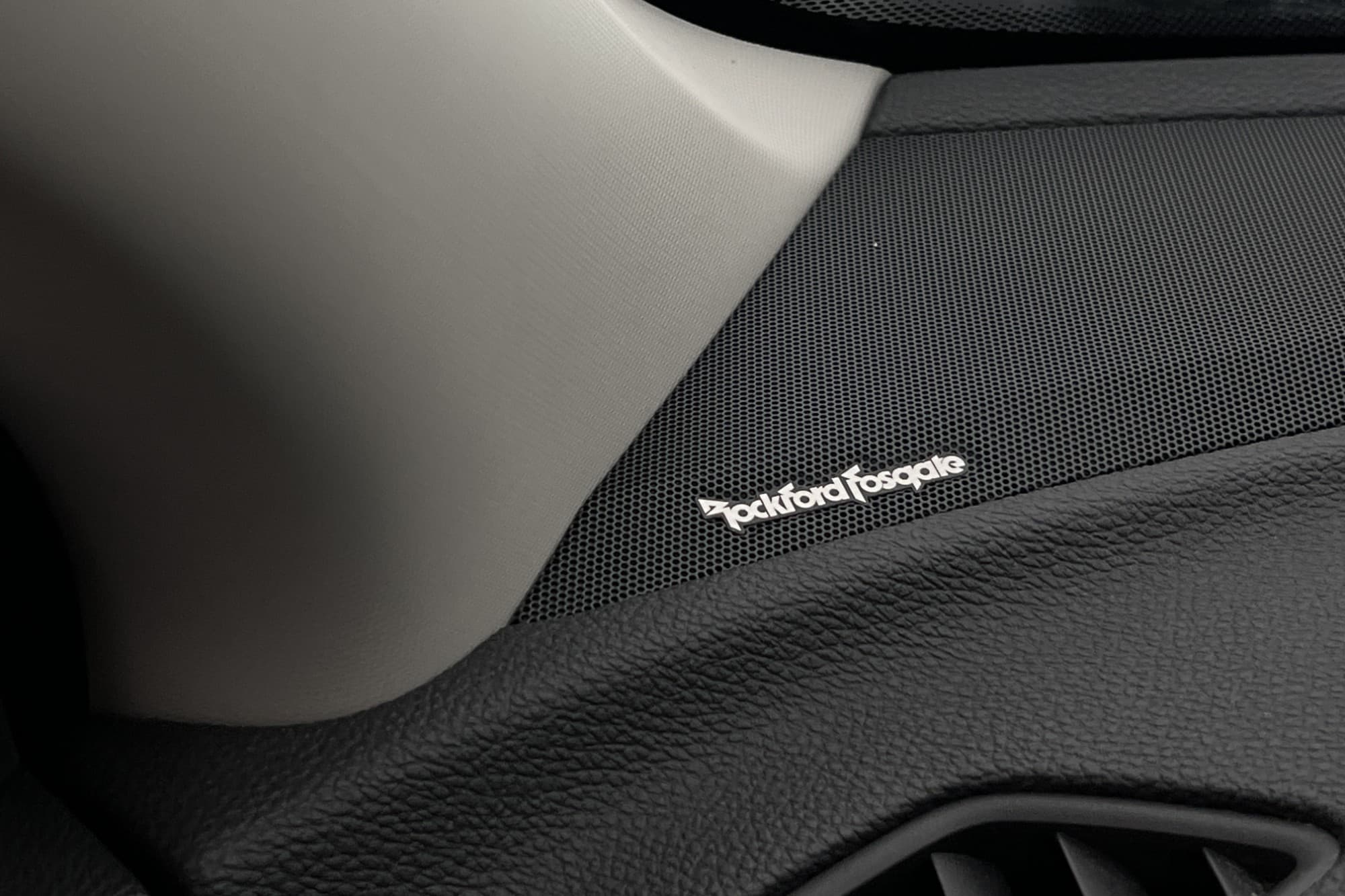 Mitsubishi Eclipse Cross 163hk 4WD Business Värm Pano 360°