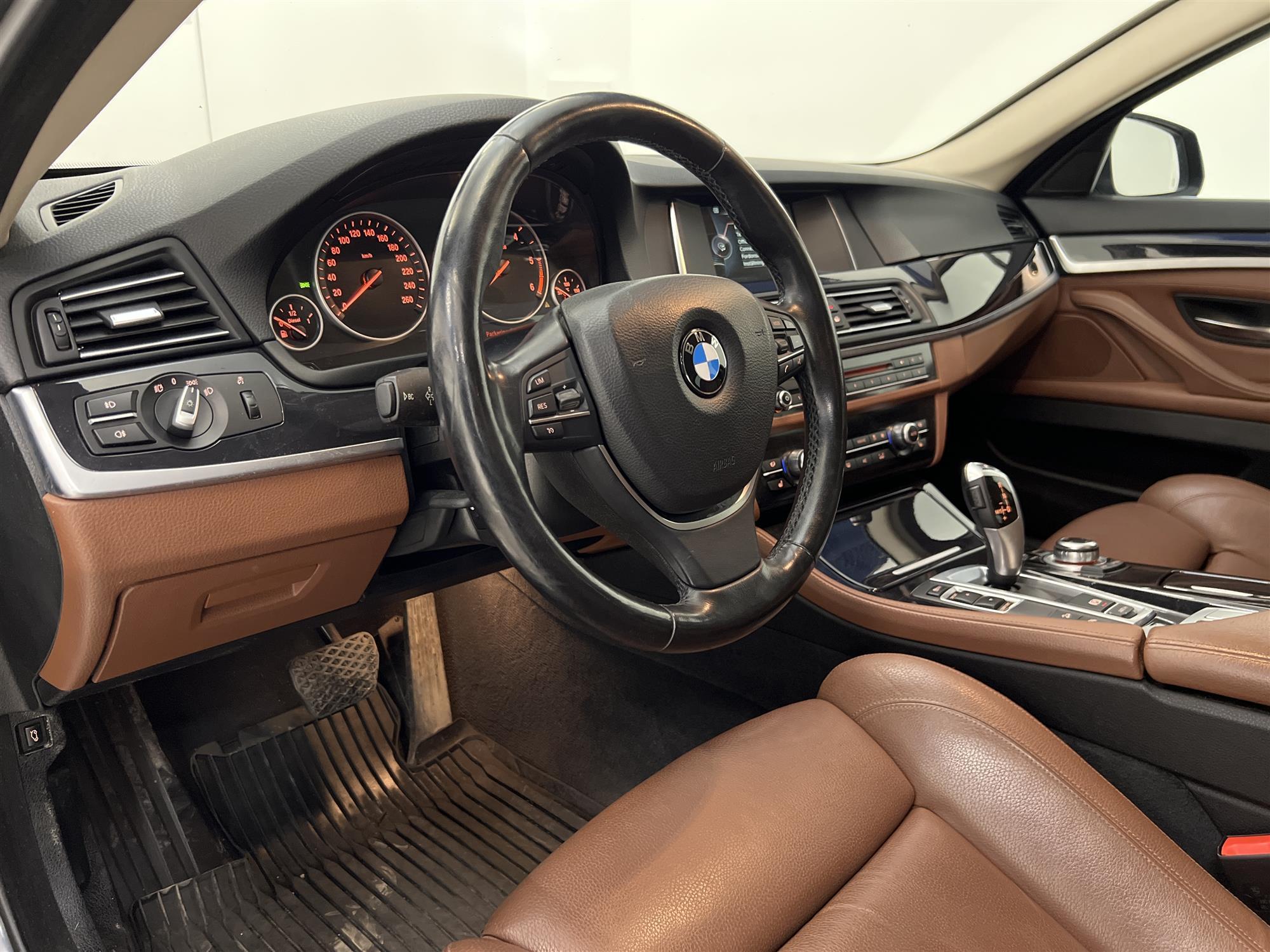 BMW 520d xDrive Sedan 190hk Hifi Skinn PDC 0,45L/mil