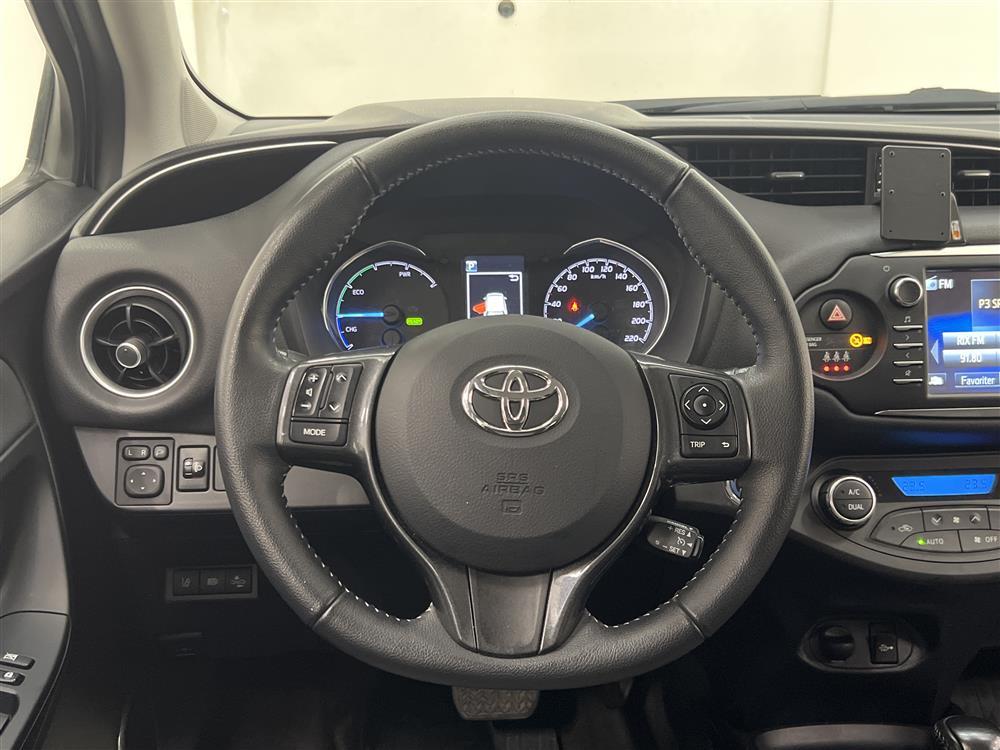 Toyota Yaris 1.5 Hybrid 101hk Navi B-Kam L-Assist 0,37L/mil