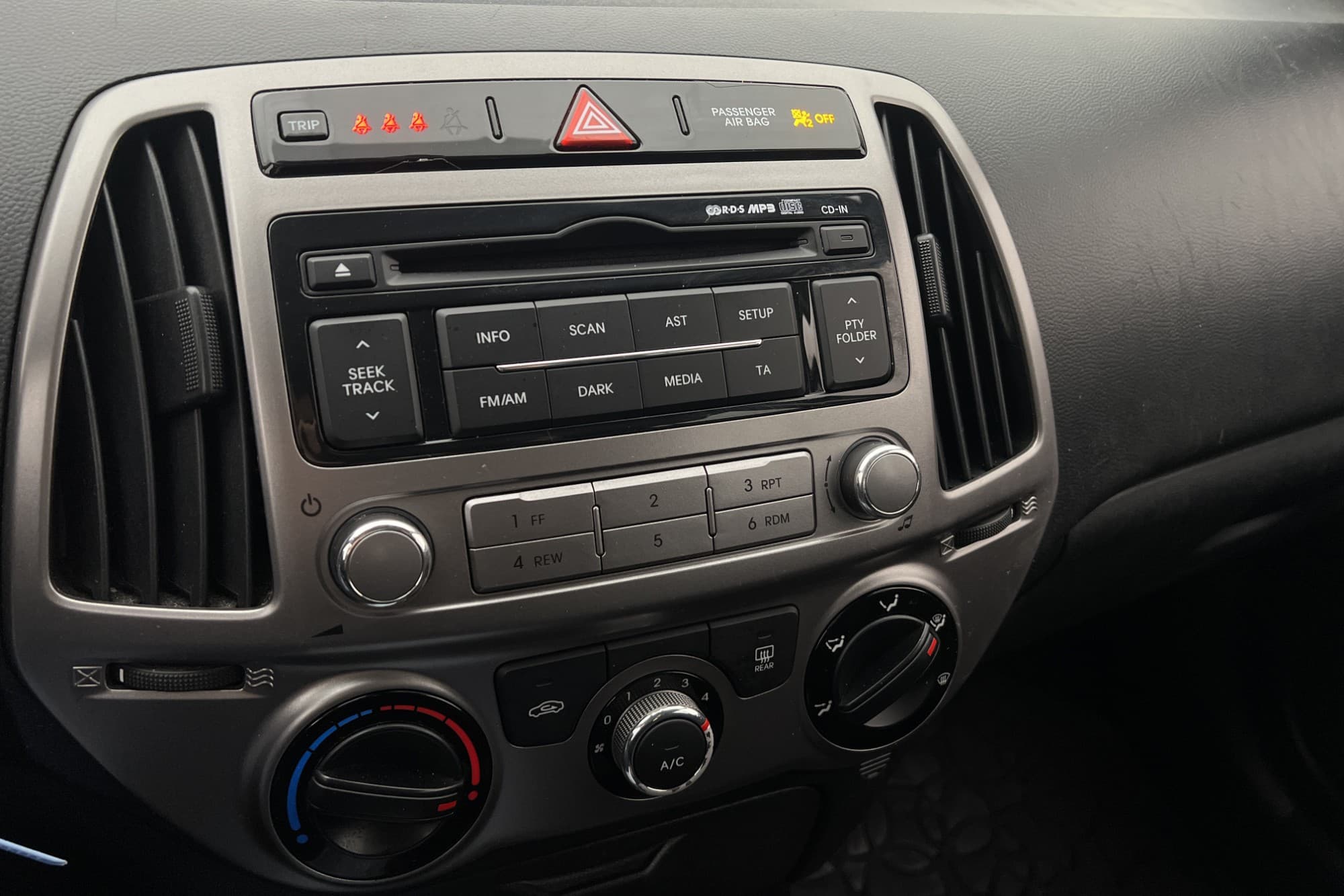 Hyundai i20 1.2 84hk Select 2-Brukare Välservad 0.49 l/mil