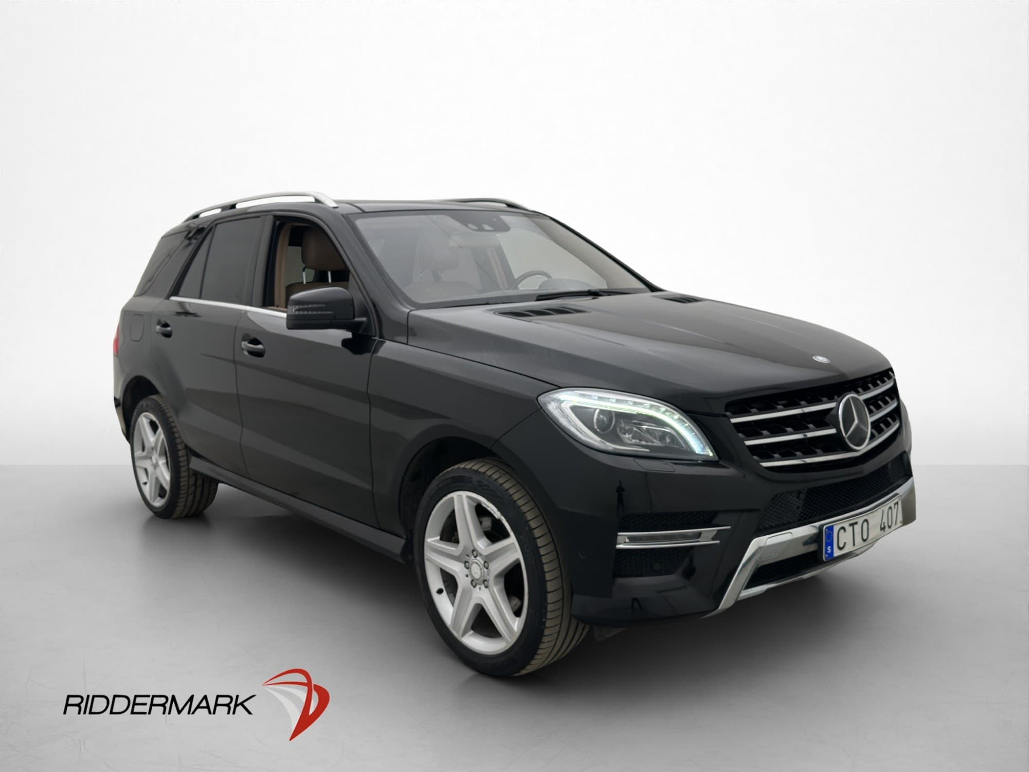 Mercedes-Benz ML 350 AMG Pano H/K Navi Värmare Drag