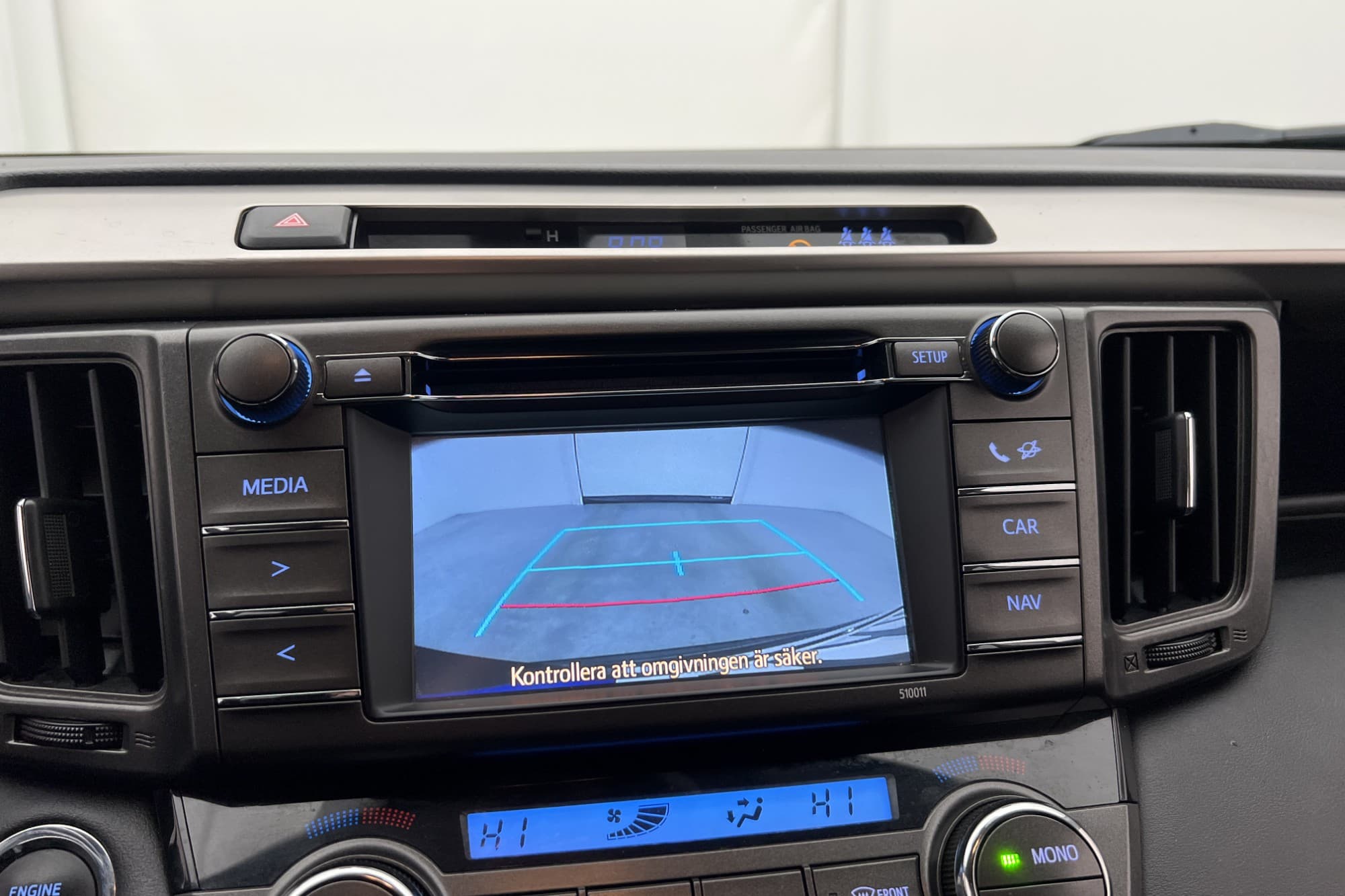 Toyota RAV4 2.0 AWD Edition Kamera Keyless Nyservad Isofix