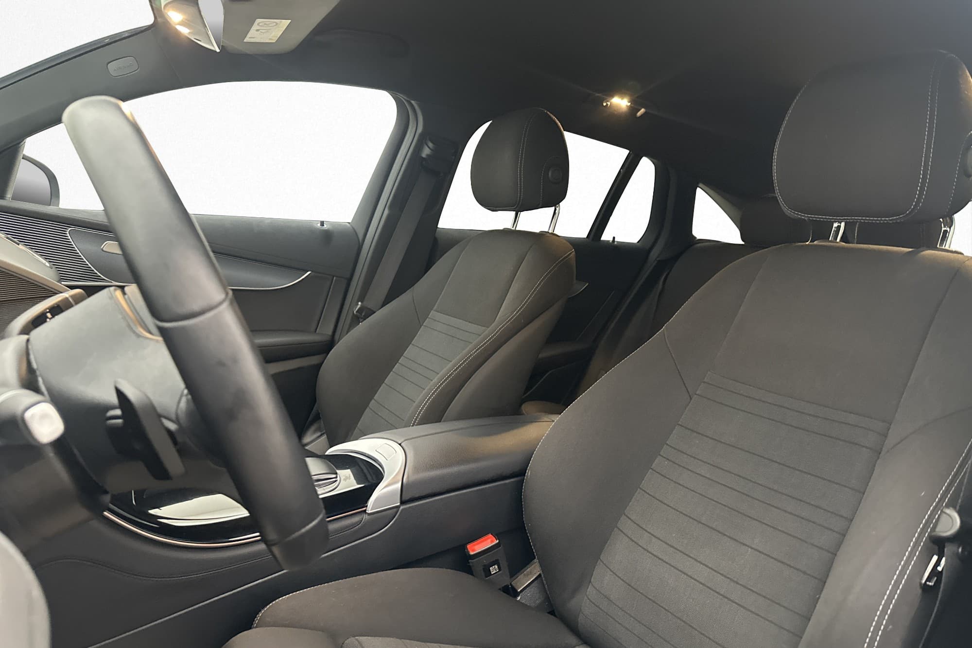 Mercedes-Benz EQC 400 4M Widescreen Värmare Kamera Navi MOMS