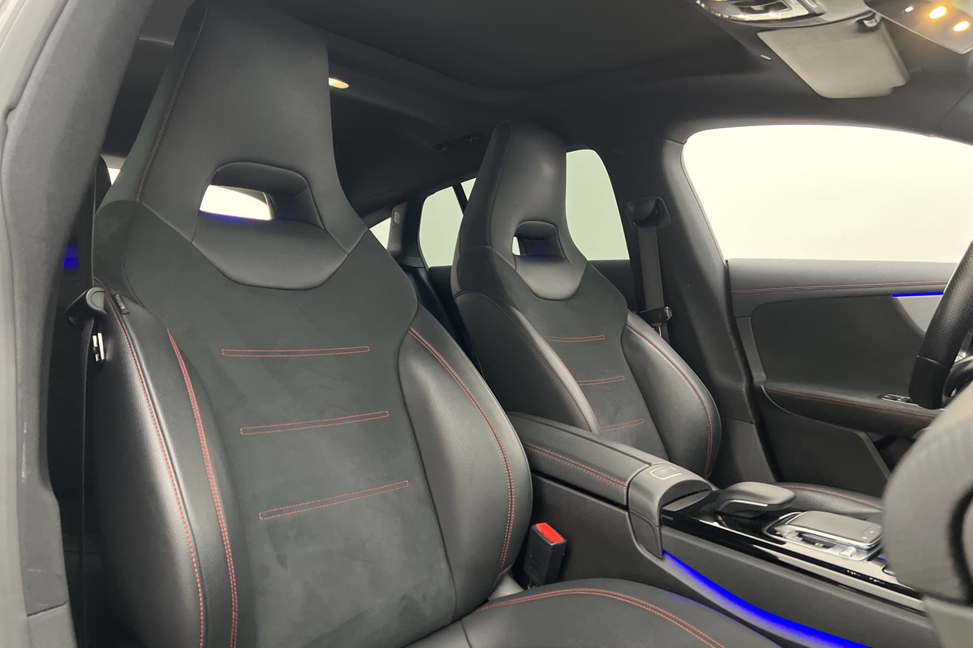 Mercedes-Benz CLA 200 SB AMG Sport Pano Wide Kamera CarPlay