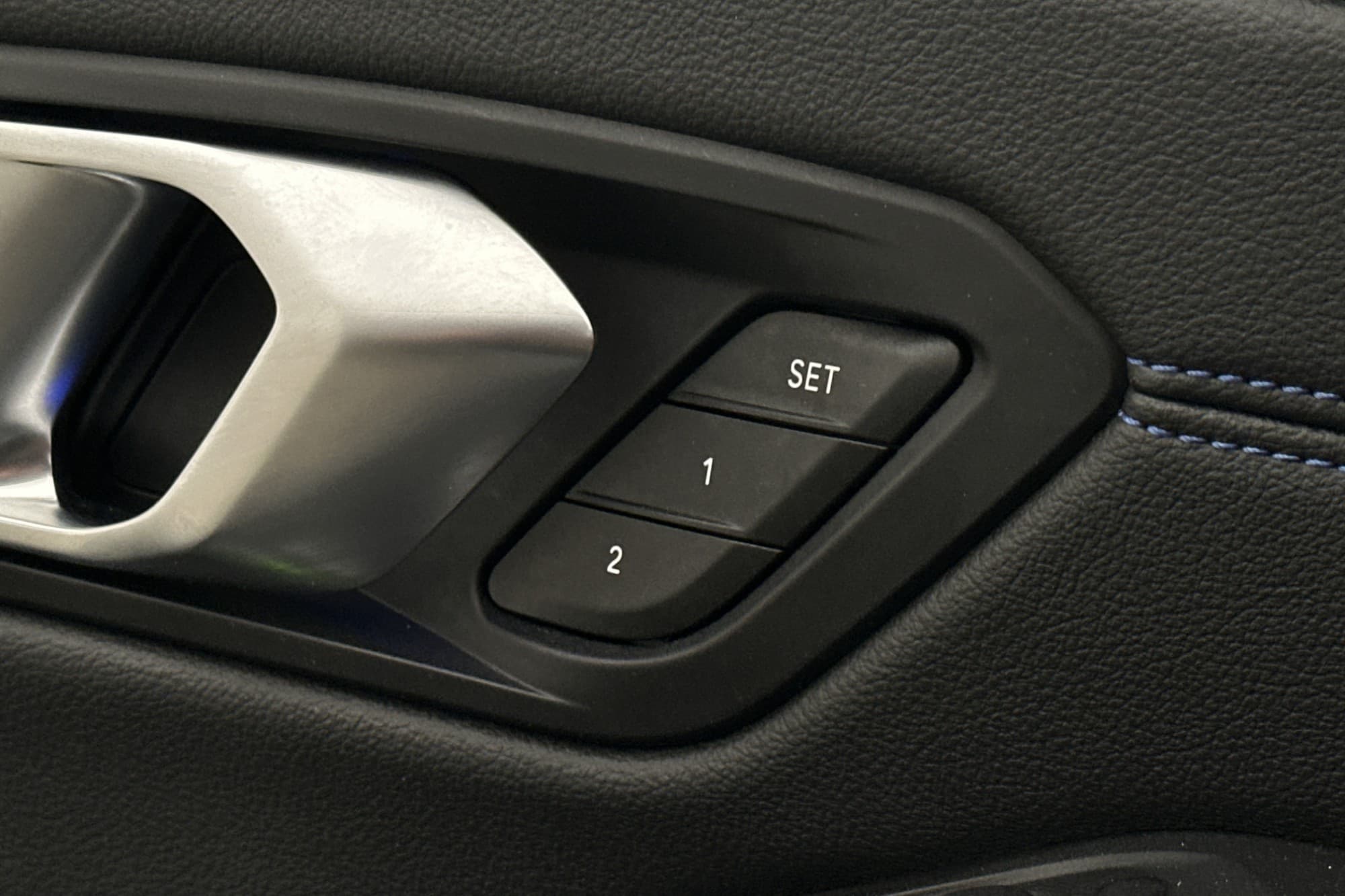 BMW 320 d xDrive Sedan M Sport HiFi Cockpit Navi Sensorer