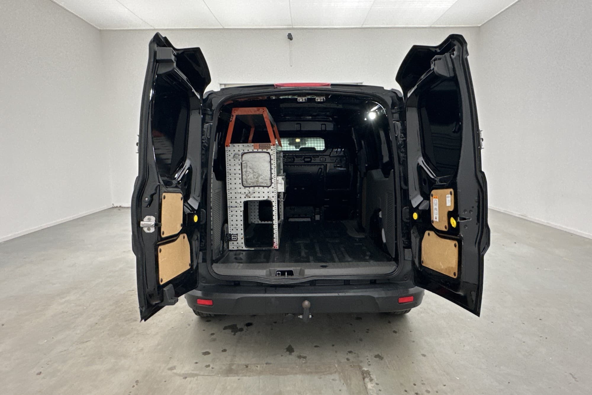 Ford Transit Connect LWB Värmare Drag V-inredd B-Kamera Moms