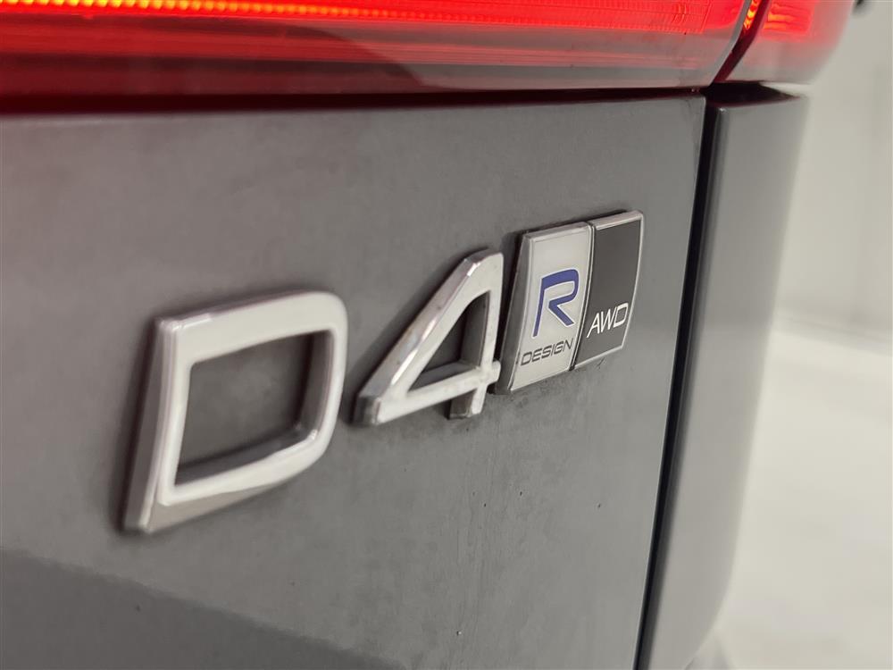 Volvo XC60 D4 AWD 190hk R-Design VOC Värmare 360° Navi Drag