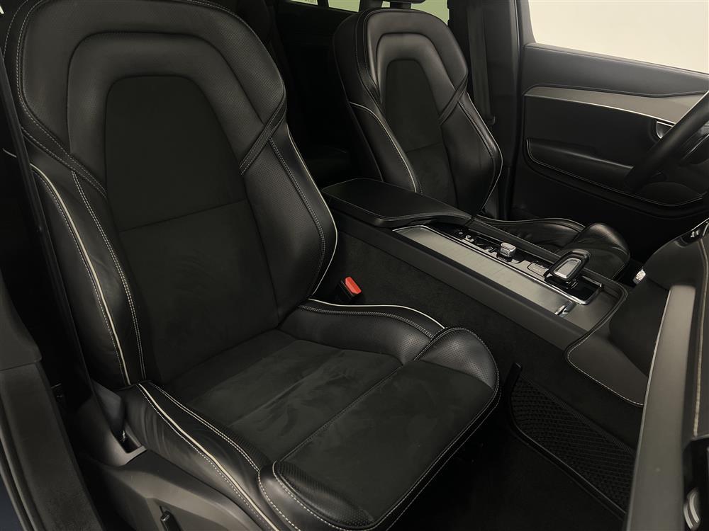 Volvo XC90 B5 AWD R-Design 7-sits D-värm GPS VOC 0,56l/mil