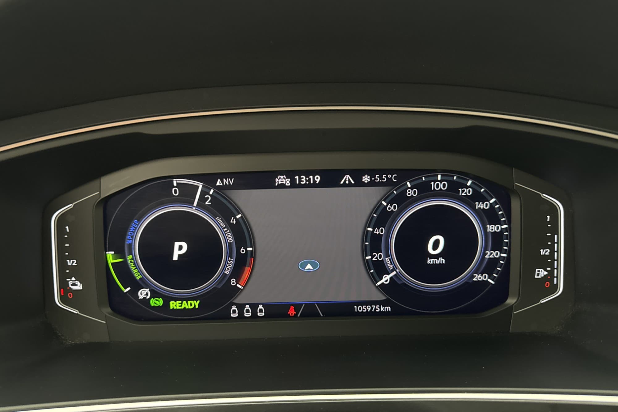 Volkswagen Tiguan eHybrid TSI 245hk R-Line Pano Kamera MOMS