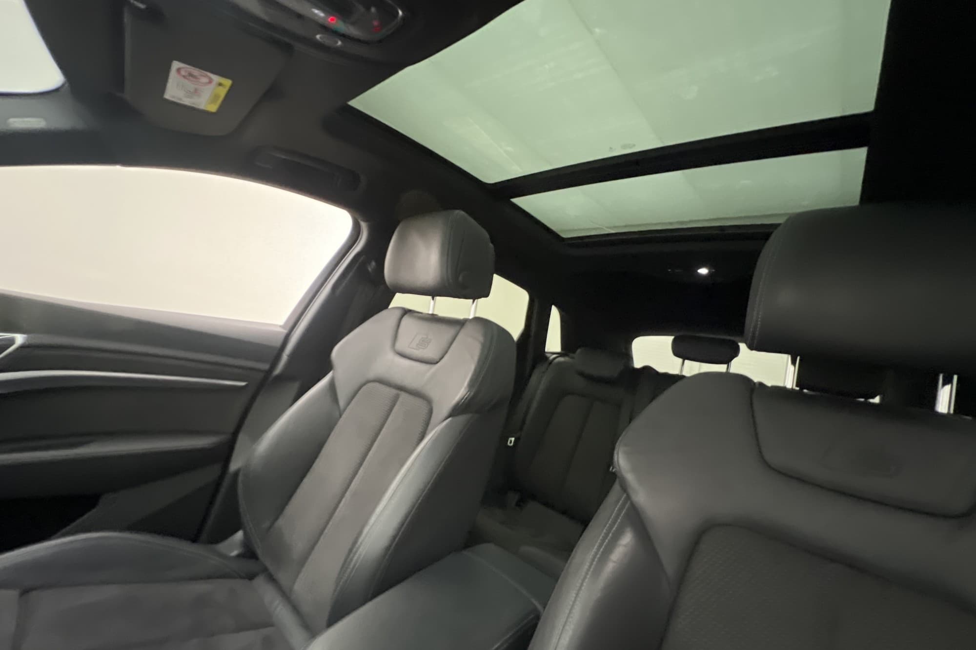 Audi E-Tron 55 Q S-Line Pano B&O Matrix 360° Drag CarPlay