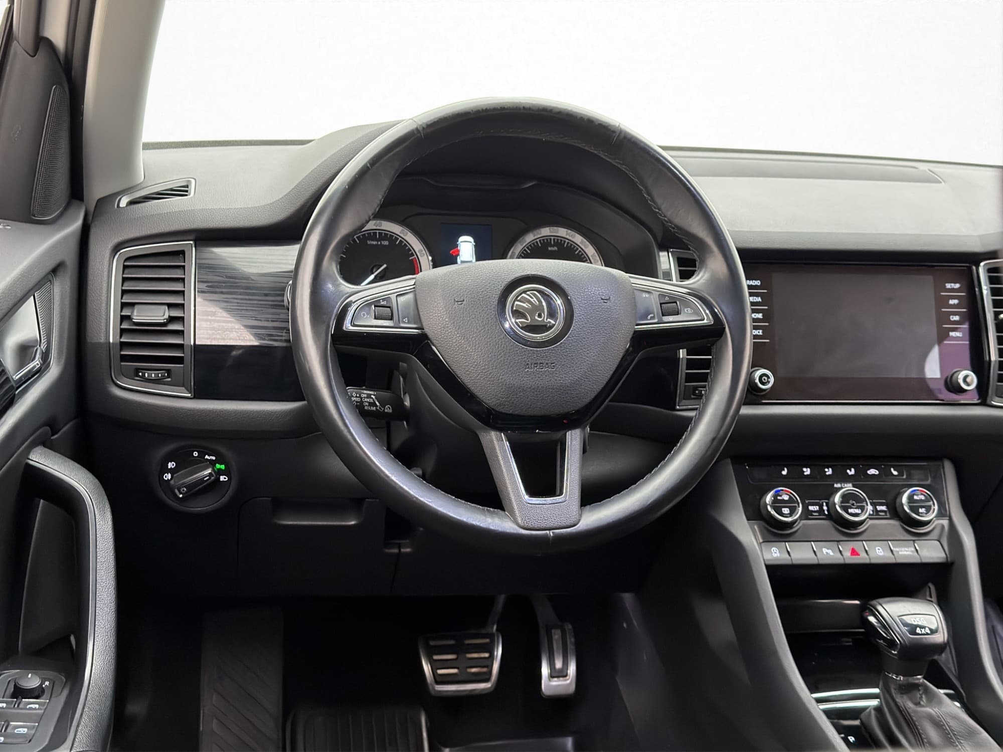 Skoda Kodiaq TSI 4x4 180hk 7-Sits Kamera CarPlay Dragkrok