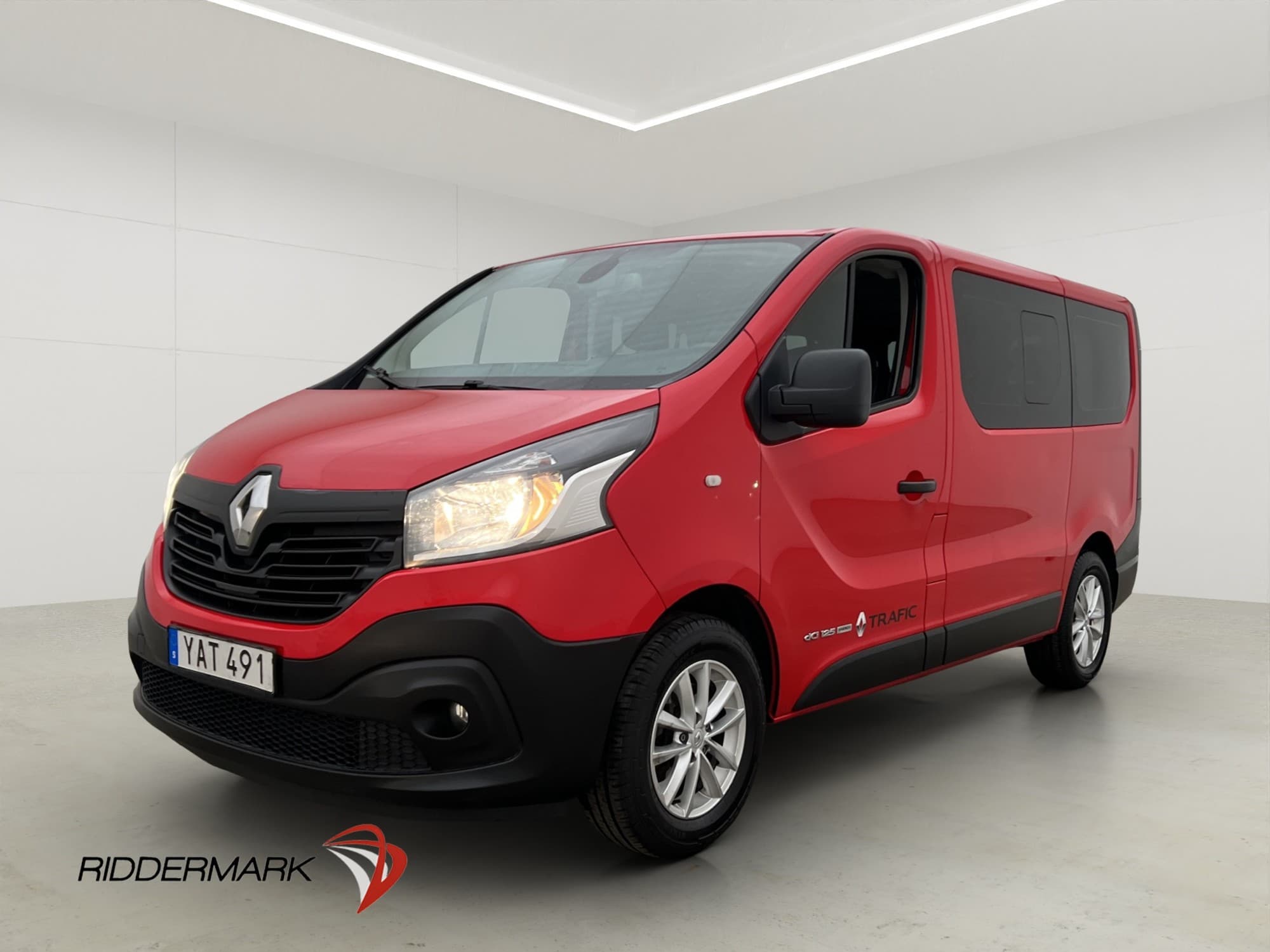 Renault trafic