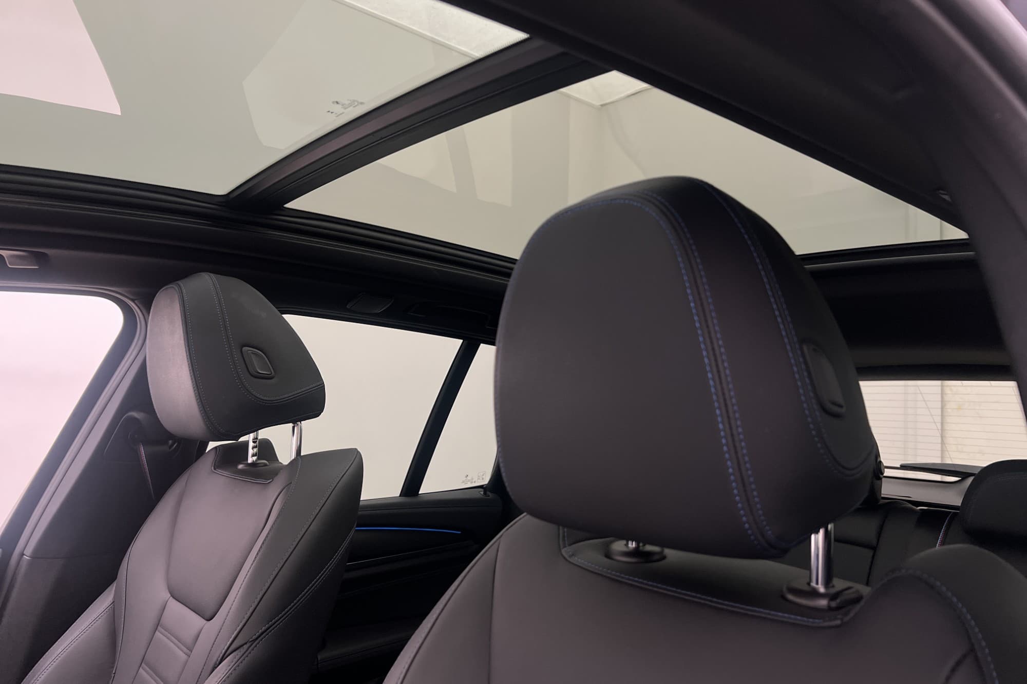 BMW iX3 286hk M Sport Charged Plus Pano H/K 360° Drag MOMS