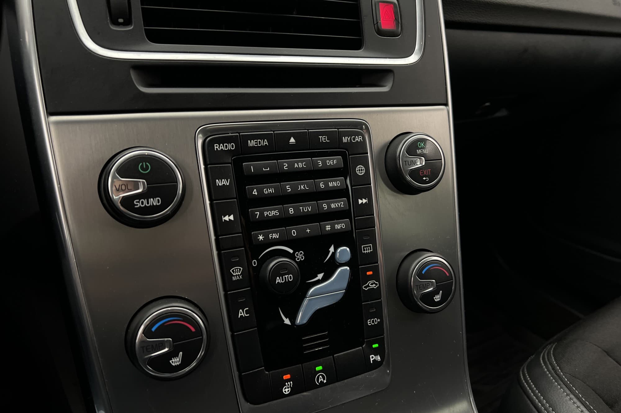 Volvo V60 T3 Classic Värmare Rattvärme P-Sensorer Navi VOC