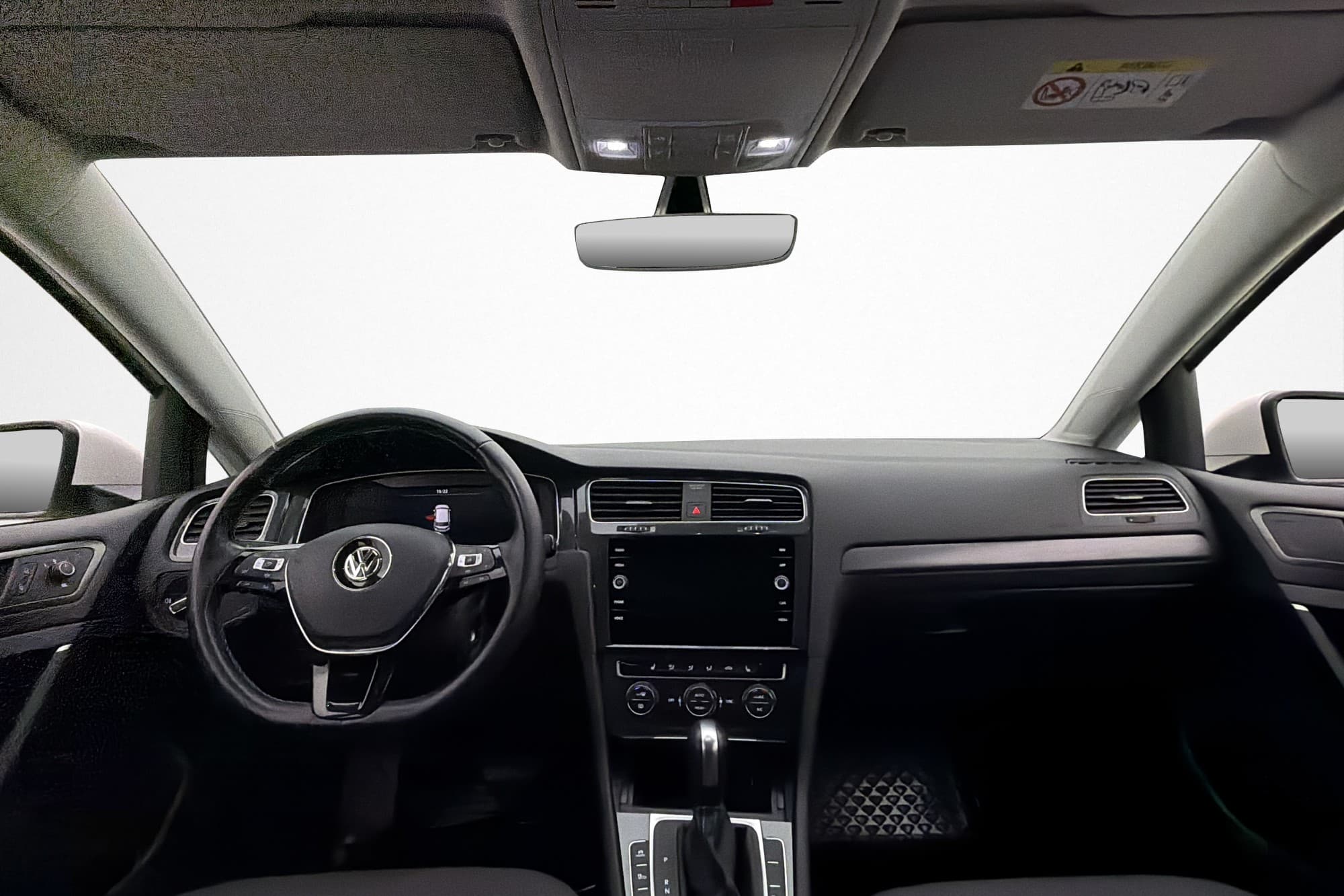 Volkswagen E-Golf Plus Cockpit Navi CarPlay MOMS