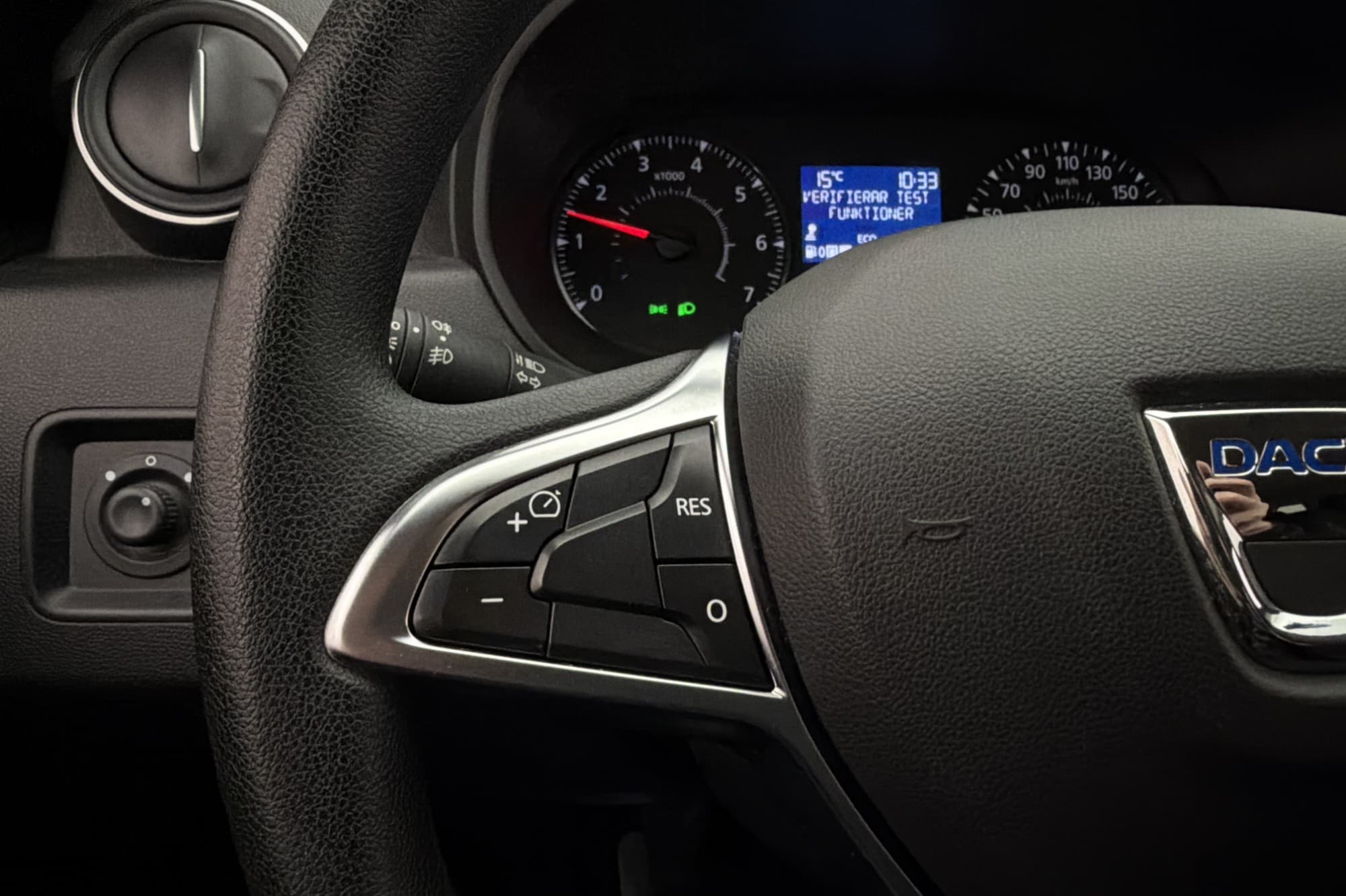 Dacia Duster 1.3 TCe 130hk Dragkrok Sensorer Farthållare