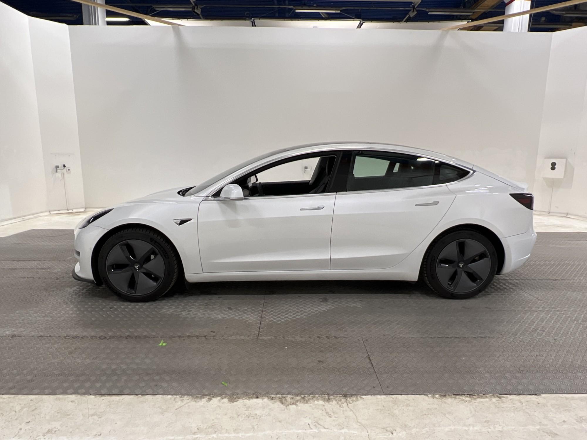 Tesla Model 3 Long Range AWD, 440hk, 2020
